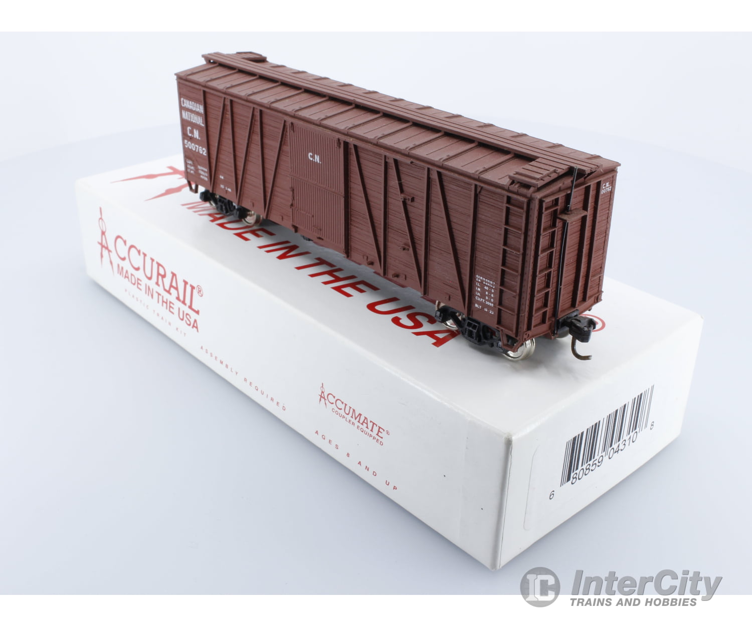 Accurail 40’ Outside Braced Box Wood Ends Cn 500762 Freight Cars