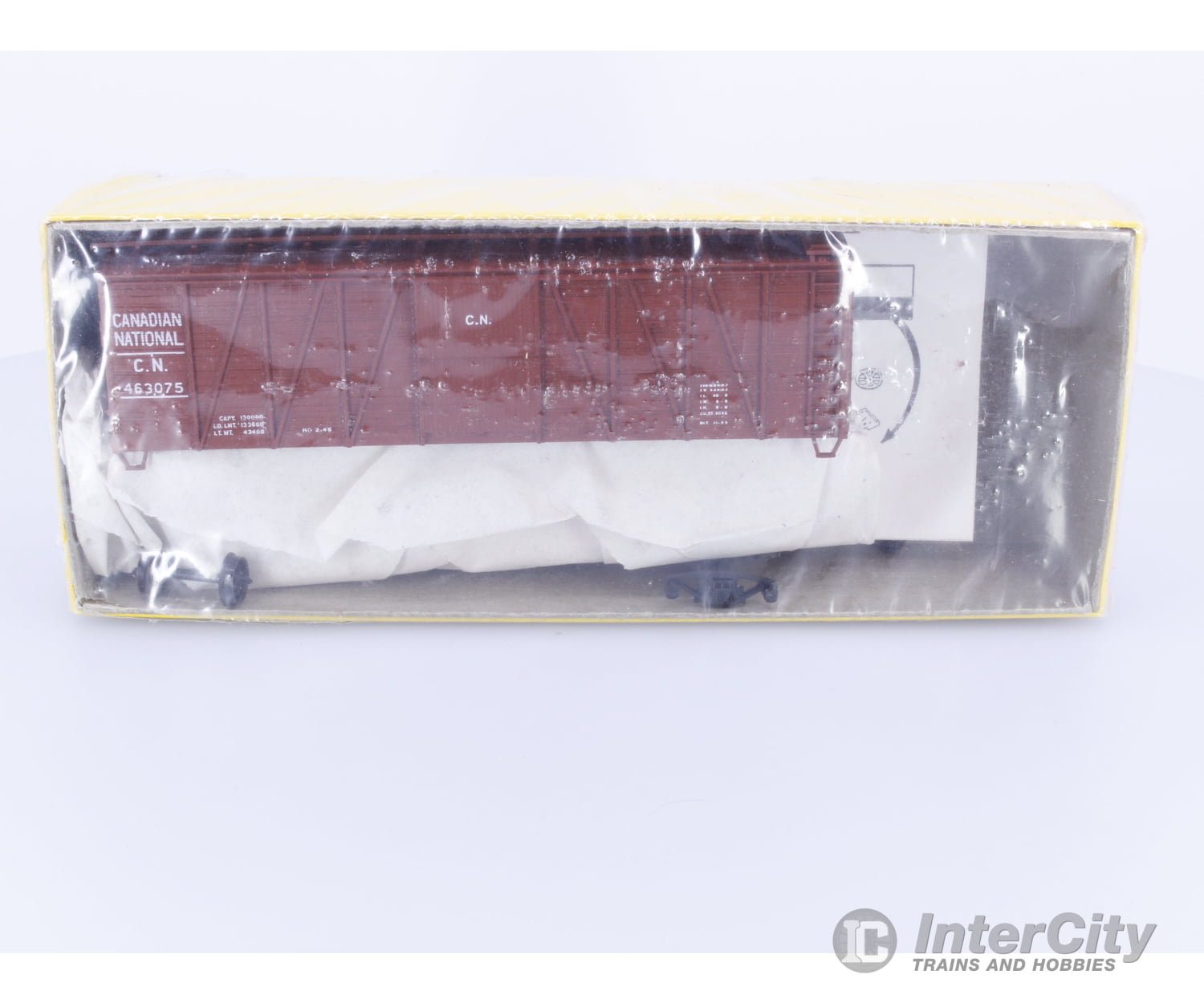 Accurail 4207 HO 40’ Outside Braced Boxcar Steel Ends Kit Canadian National (CN) 463075 Freight Cars