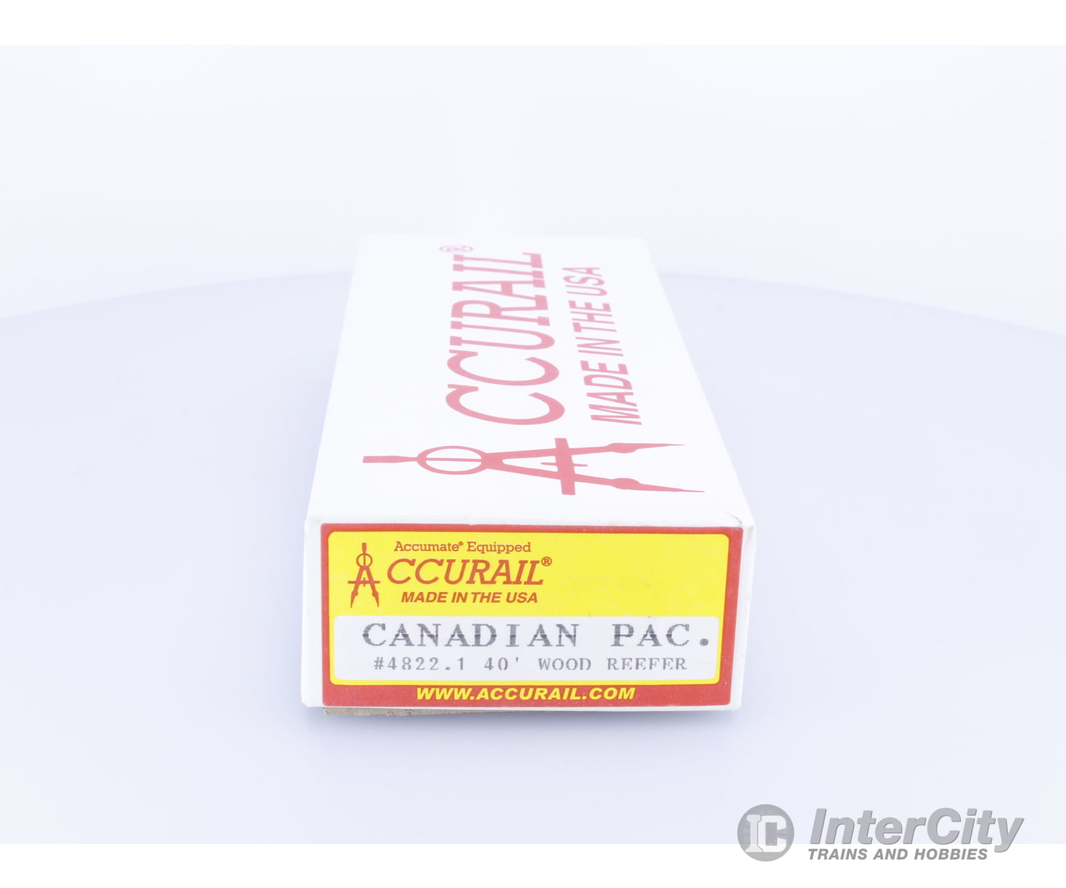 Accurail 4822.1 HO 40’ Wood Reefer Kit #2 Canadian Pacific (CP) 289032 Freight Cars