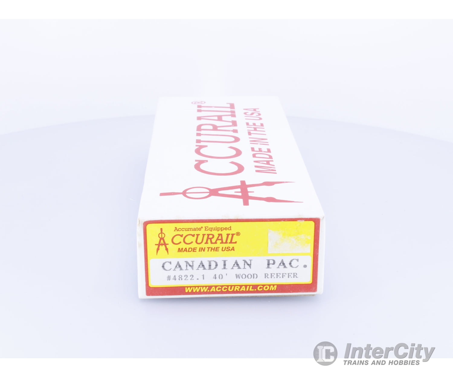 Accurail 4822.1 HO 40’ Wood Reefer Kit #3 Canadian Pacific (CP) 289032 Freight Cars