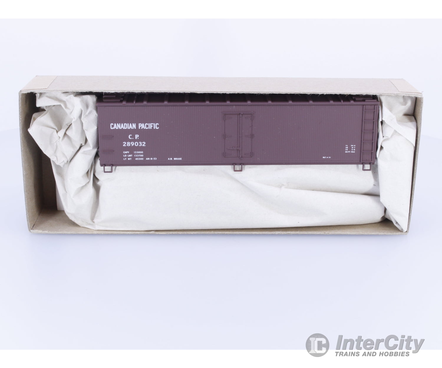 Accurail 4822.1 HO 40’ Wood Reefer Kit #4 Canadian Pacific (CP) 289032 Freight Cars