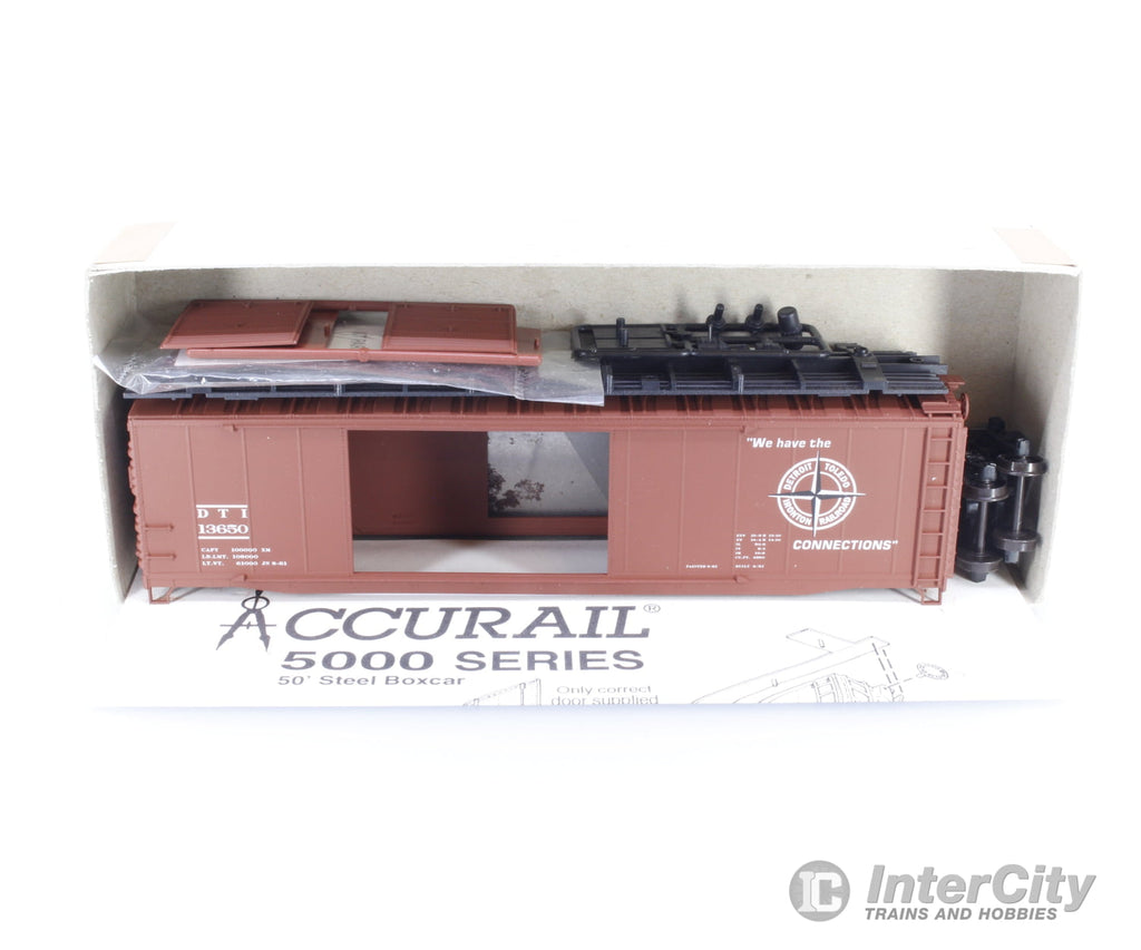 Accurail 5271 HO 50’ AAR Double Door Boxcar Kit Detroit Toledo and Ironton (DTI) 13650 Freight Cars