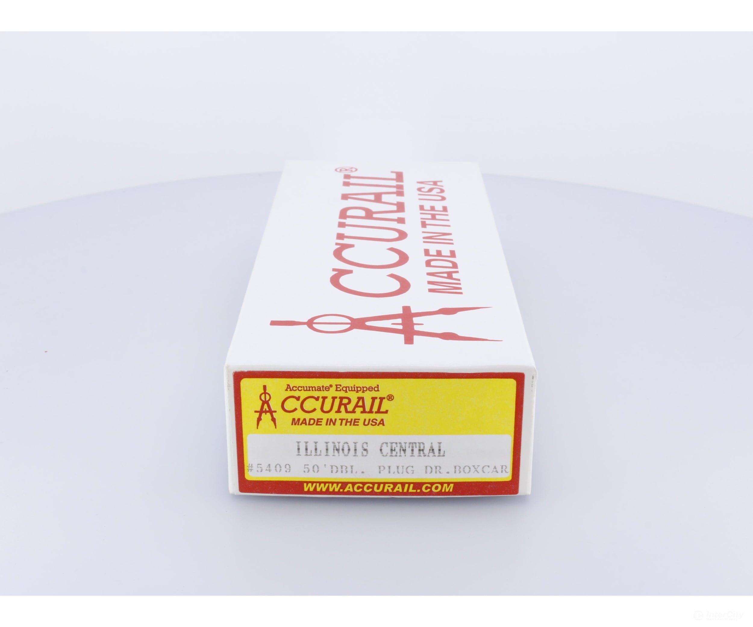 Accurail 5409 HO 50’ Double Plug Door Boxcar Illinois Central (IC) 150043 Freight Cars