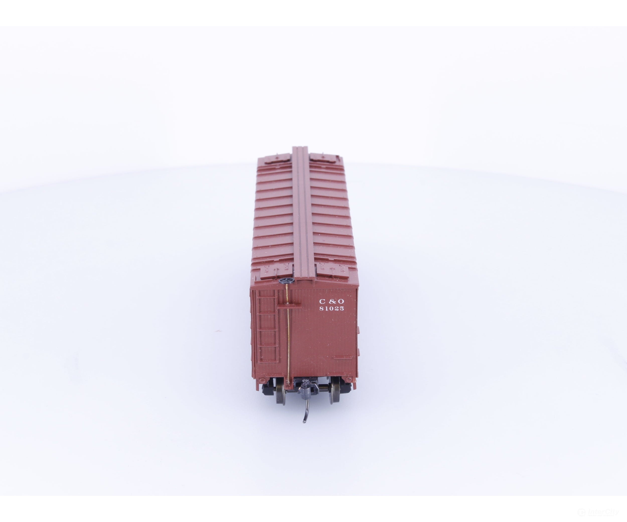 Accurail 8156CO HO 40’ Wood Refrigerator Car Chesapeake and Ohio (CO) 81025 - Freight Cars