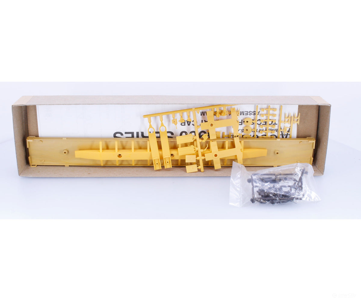 Accurail 8900 HO 89’ TOFC Flat Car #2 Undecorated - Freight Cars