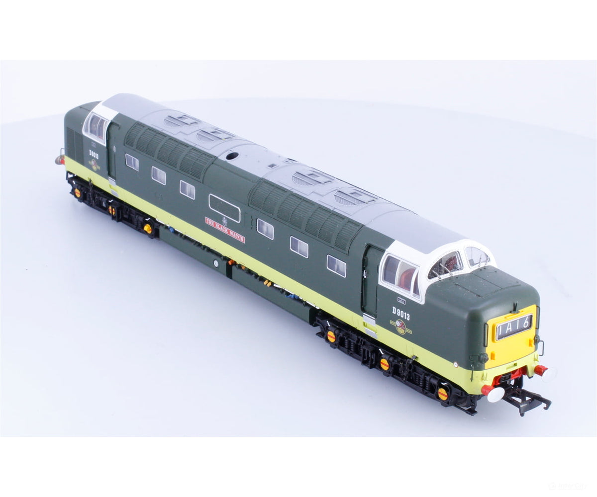 Accurascale BRCL55 OO British Railways Type 5 Class 55 Deltic Diesel Locomotive The Black Watch D9013 DCC & Sound