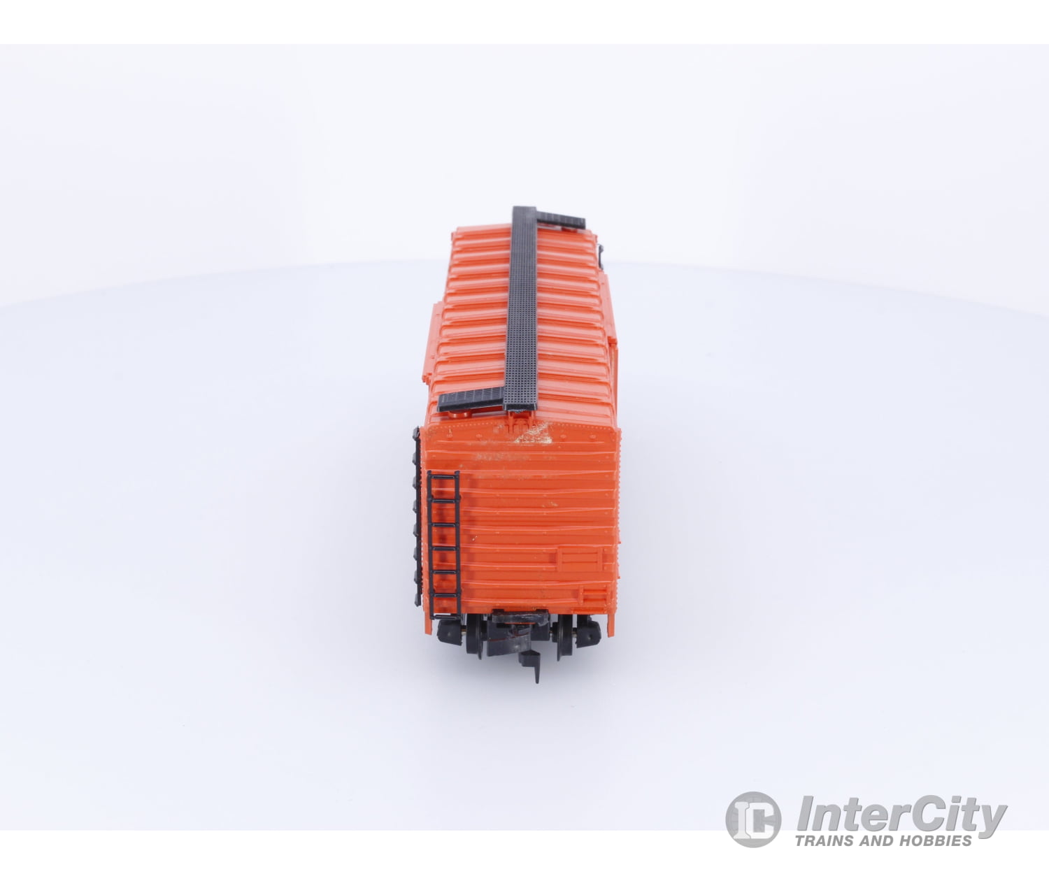 AHM Minitrains 5486H HO 40’ Box Car Illinois Central (IC) 11143 Freight Cars