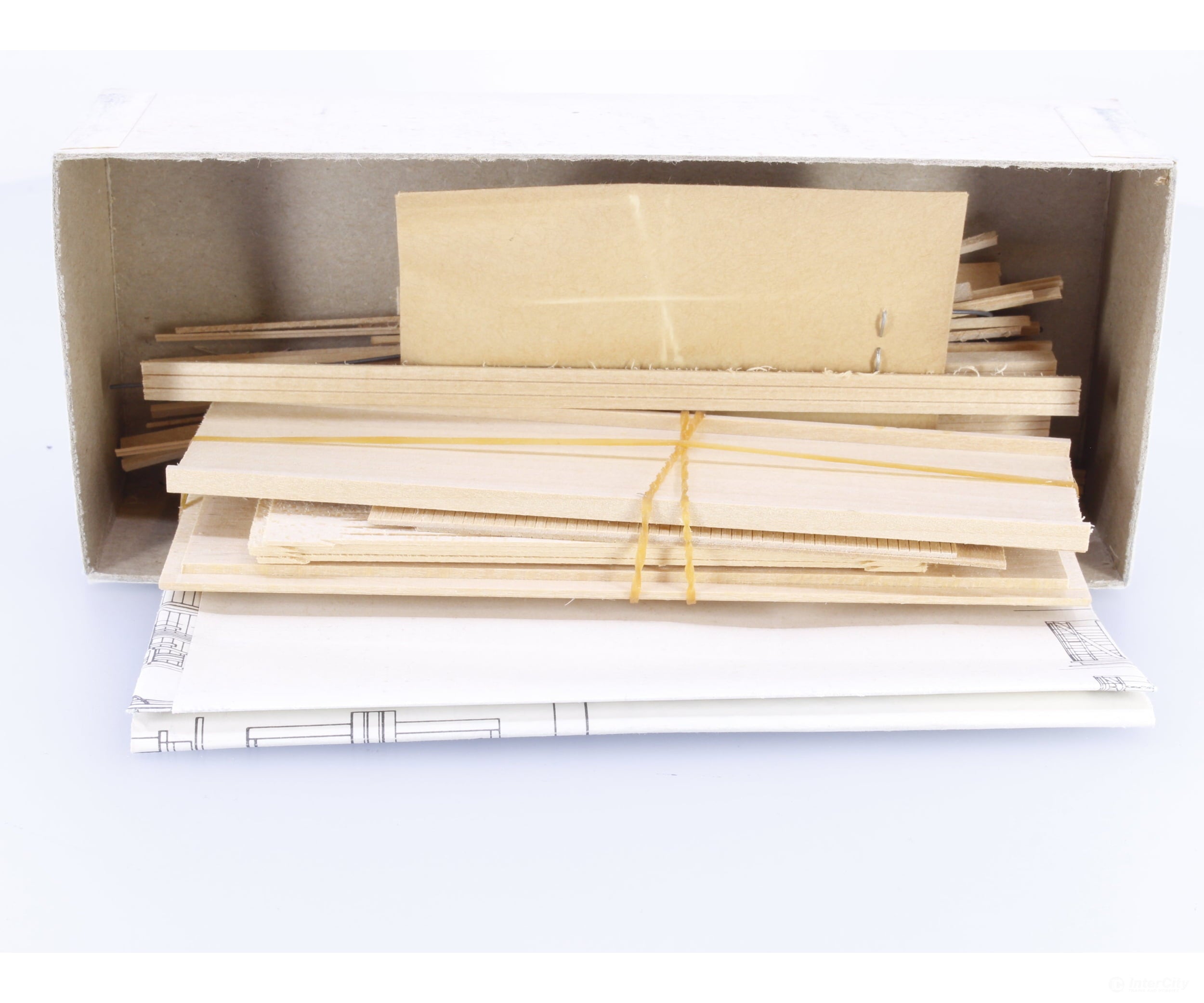 Ambroid K-2 HO Stock Car Kit Pennsylvania (PRR) 128079 - Freight Cars