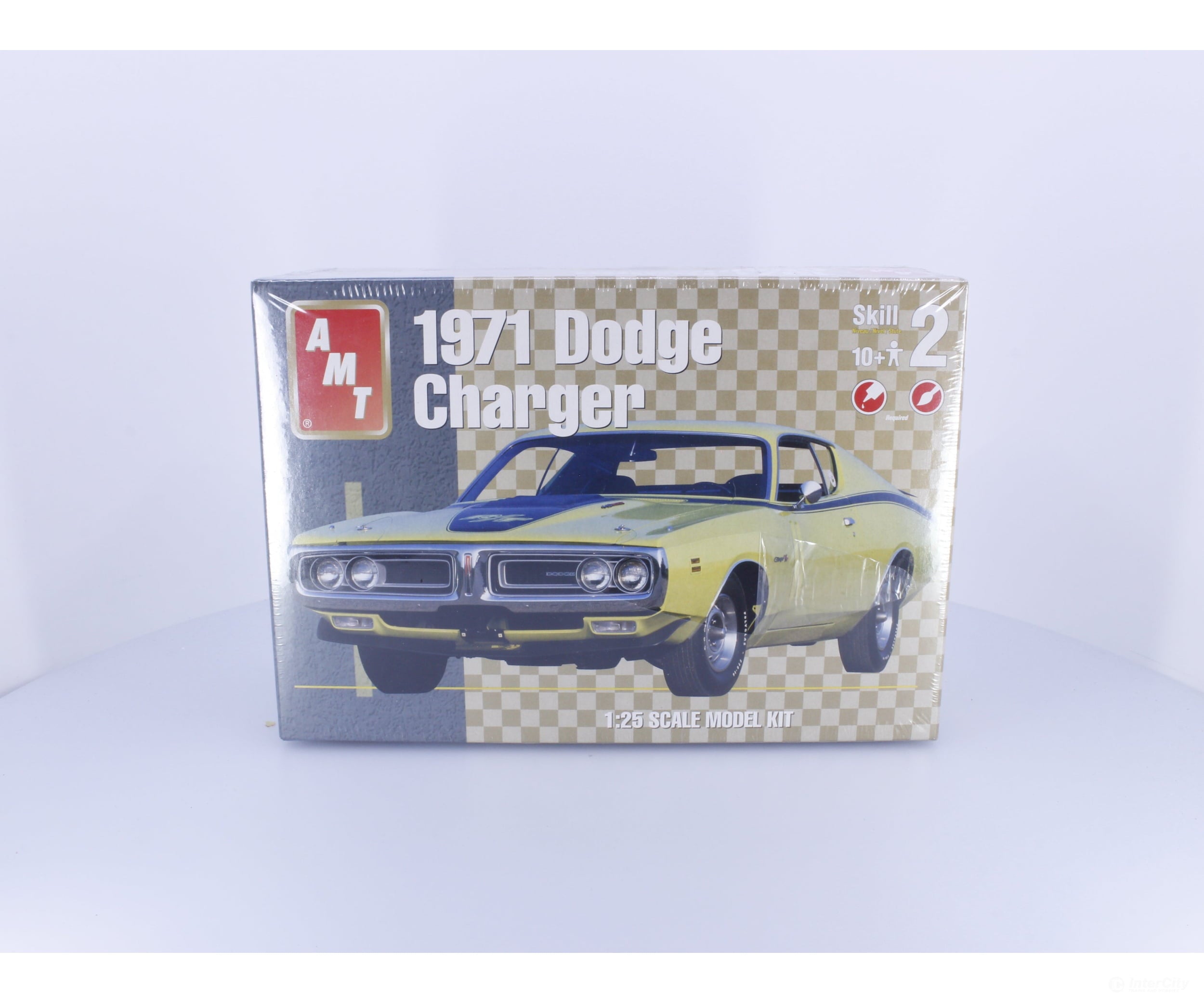 AMT 31253 G 1971 Dodge Charger Plastic Model Kit 1/25 (#1) Plastic Car Model Kits