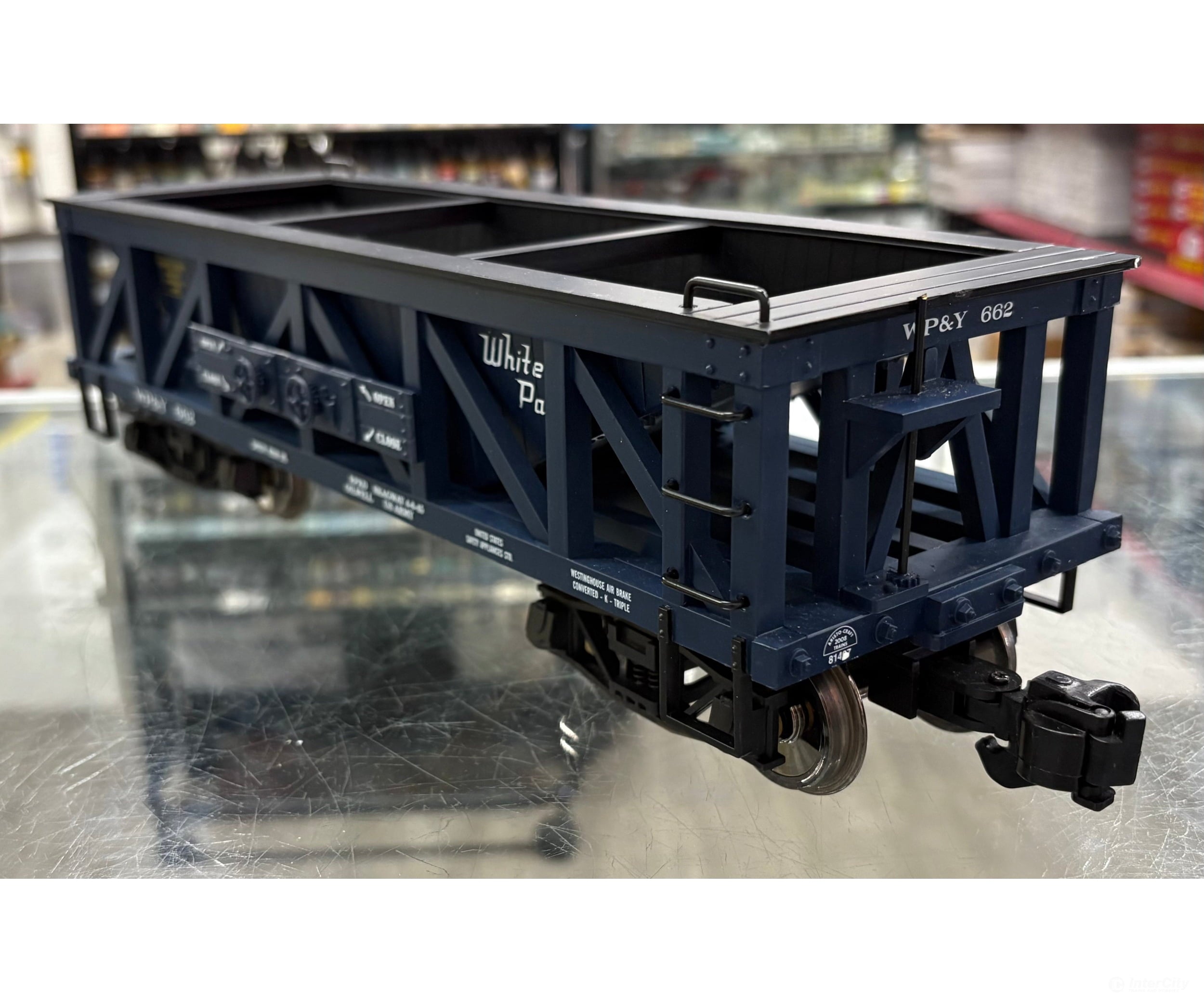 Aristo Craft ART-81407 1 Coal Hopper Freight Car White Pass & Yukon (WPY) 662 (#1) - Freight Cars