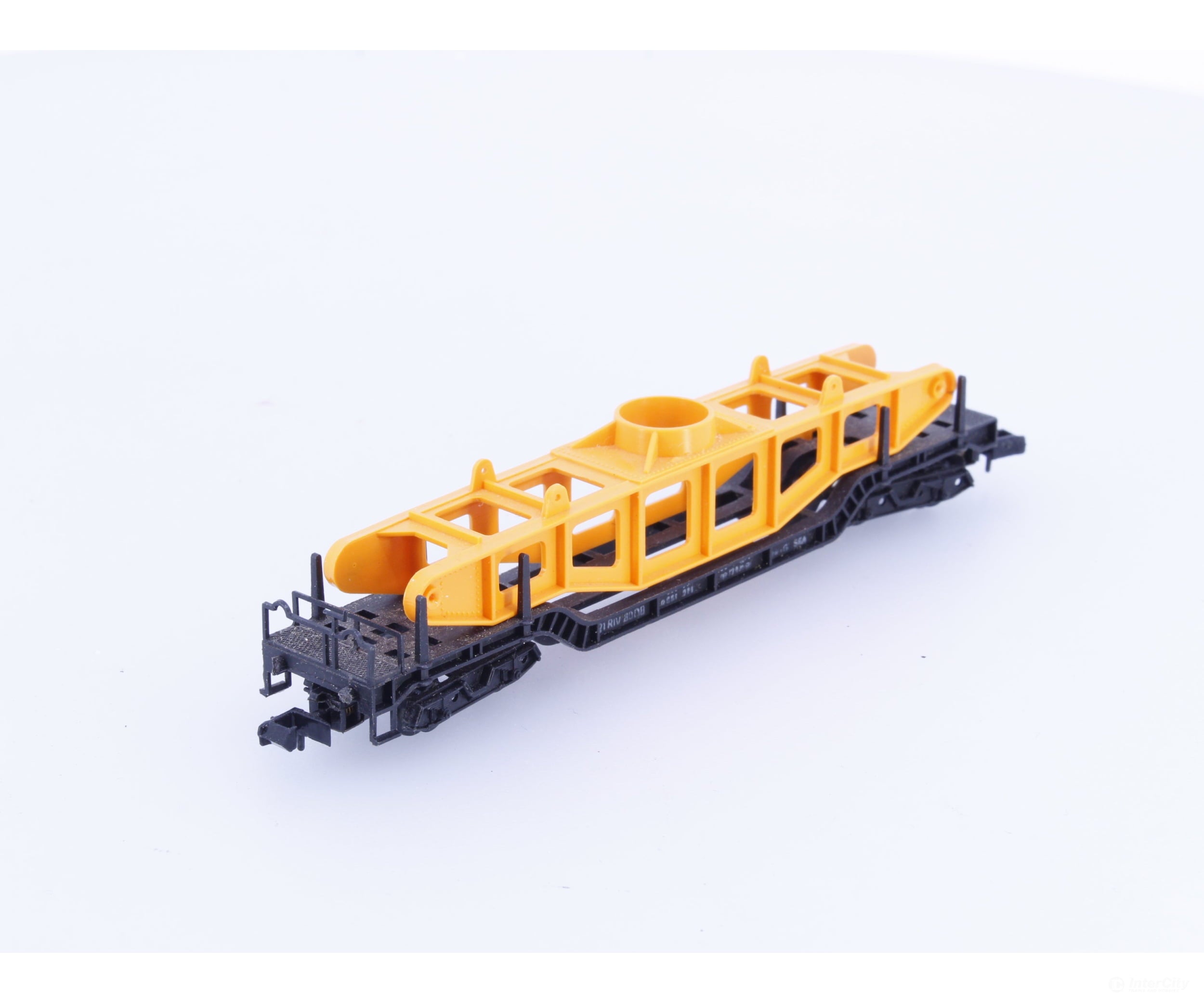Arnold 0492 N Depressed Center Flat Car with Load (RIV) 8008 - Freight Cars