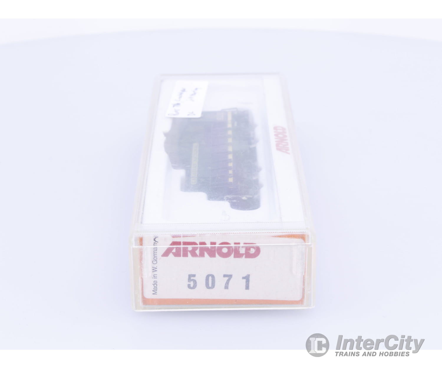 Arnold 5071 N S2 Diesel Locomotive Canadian National (CN) 8132 Analog DC Locomotives