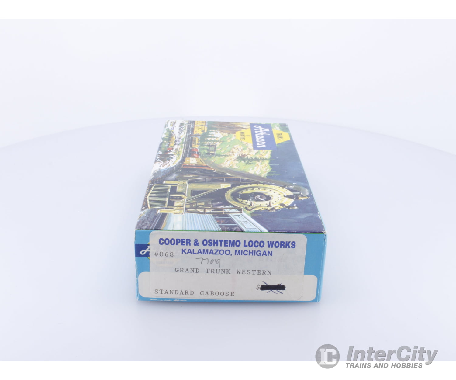 Athearn 068 HO Standard Caboose Kit Grand Trunk Western (GTW) 77019 Freight Cars