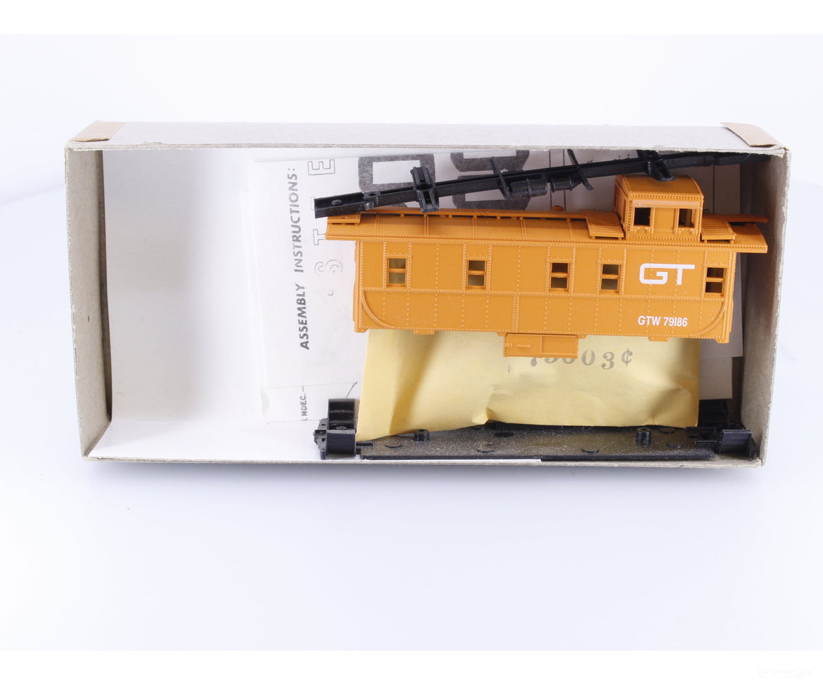 Athearn 1-159 HO Steel Caboose Orange Grand Trunk Western (GTW) 79186 - Freight Cars