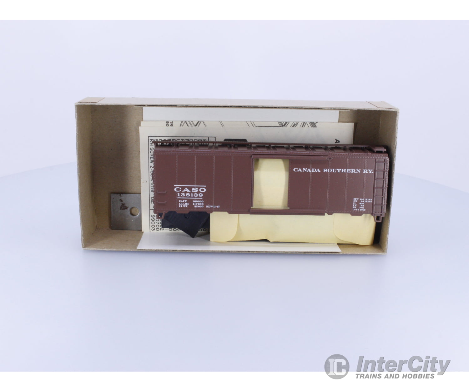Athearn 1066 HO 40’ Box Car Kit Canada Southern Canadian National (CN) 138139 Freight Cars