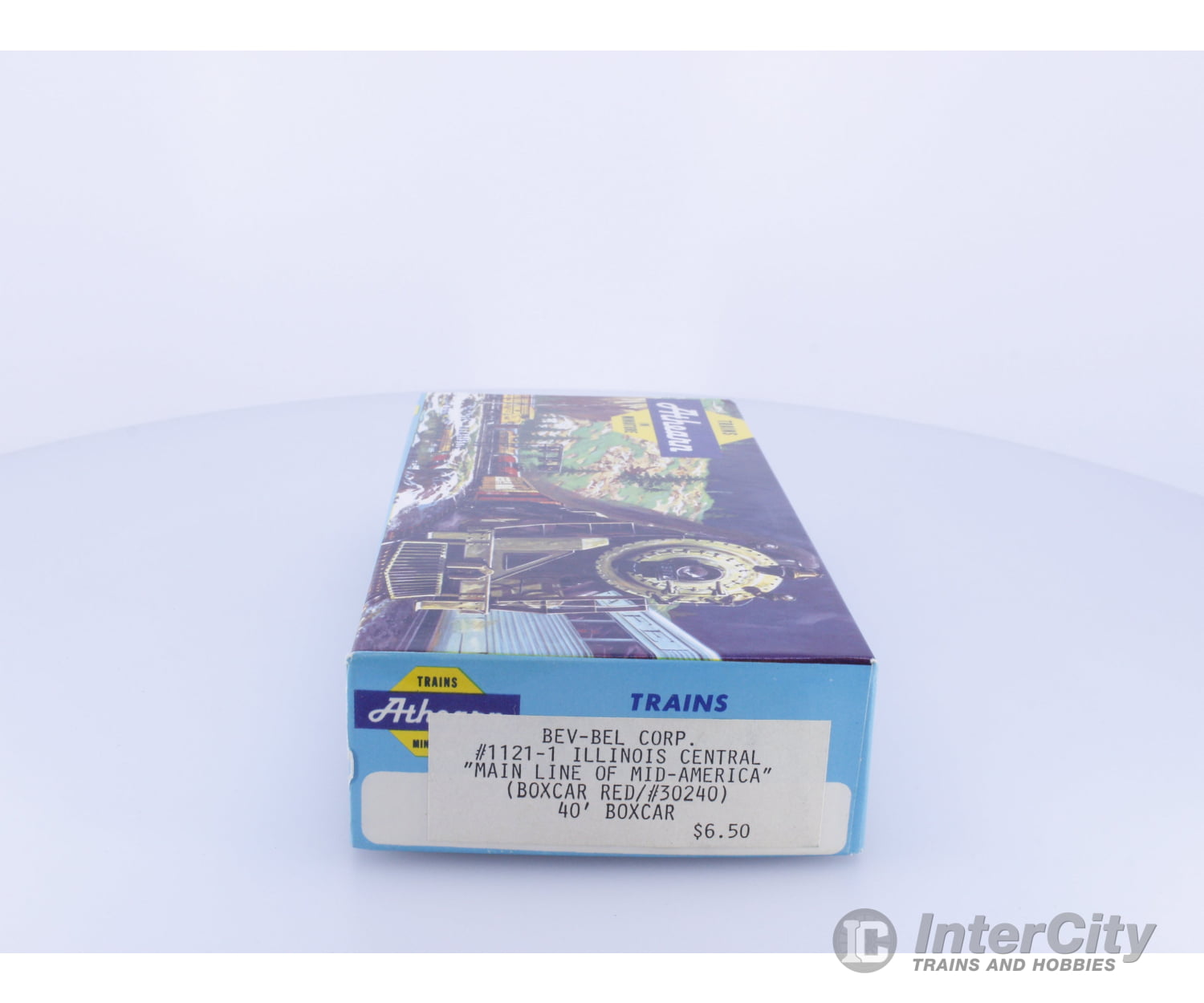 Athearn 1121-1 HO 40’ Box Car Kit Illinois Central (IC) 30240 Freight Cars