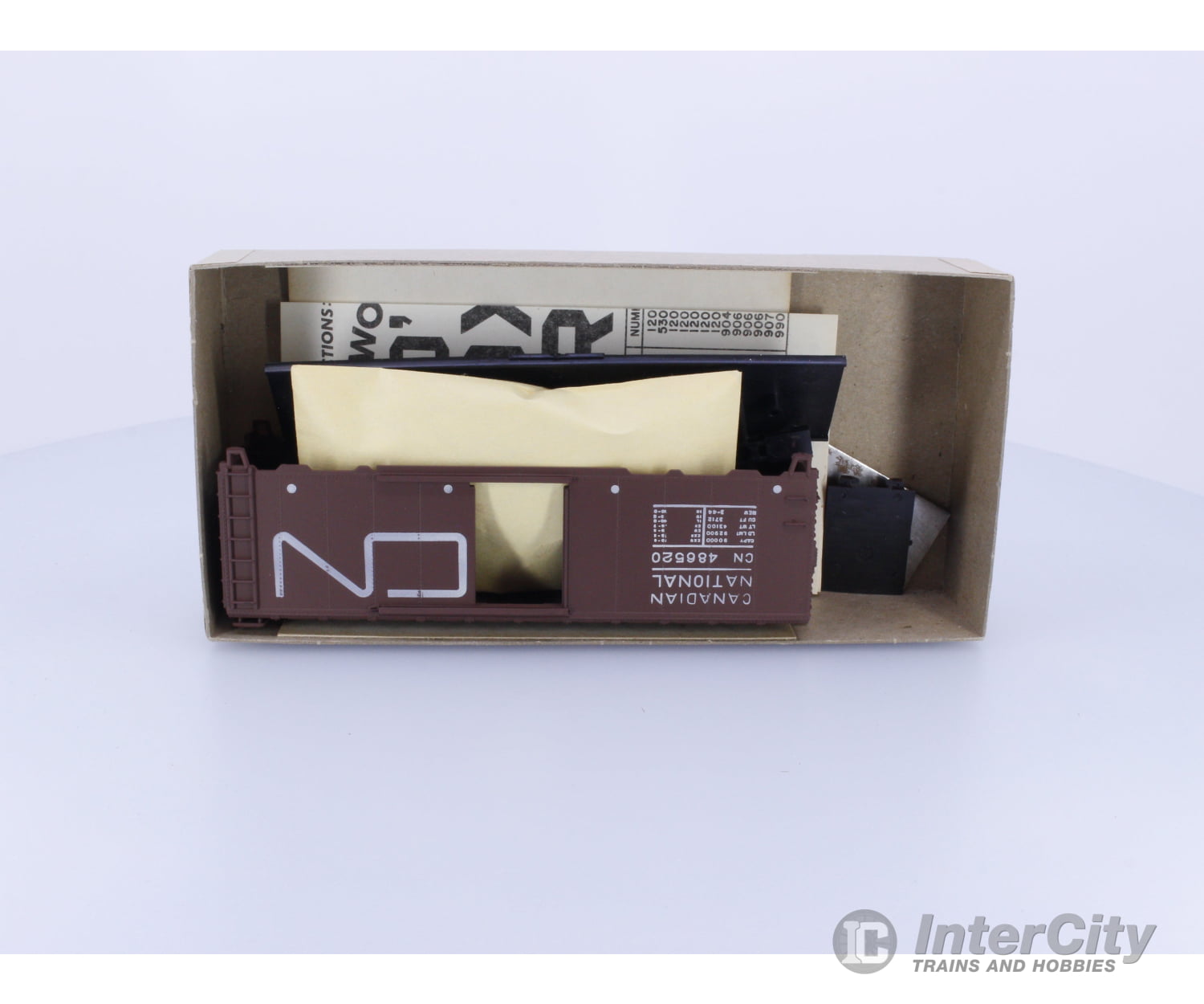 Athearn 1209 HO 40’ Box Car Kit Canadian National (CN) 486520 Freight Cars