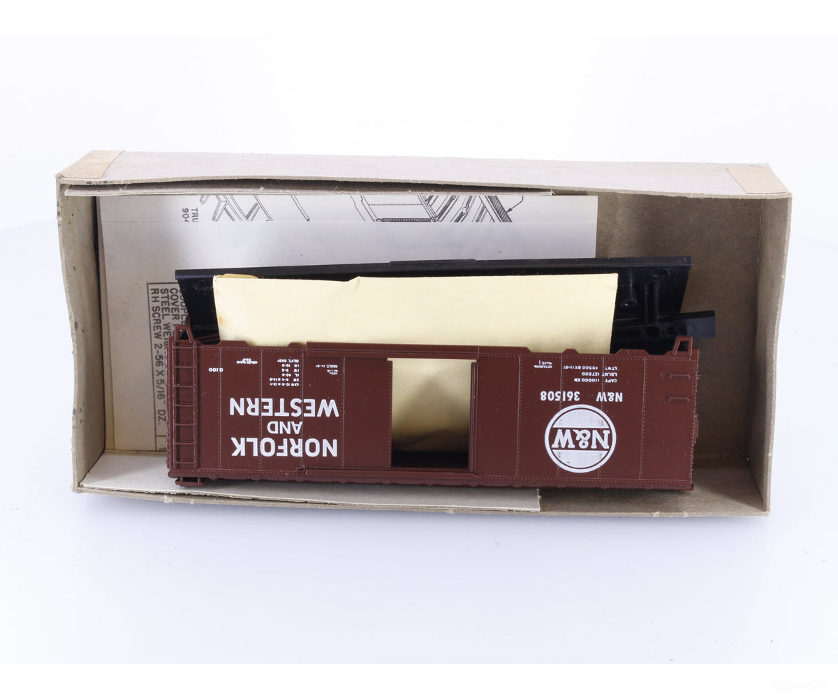 Athearn 1210 HO 40’ Single Door Boxcar Kit Norfolk & Western (NW) 361508 - Freight Cars