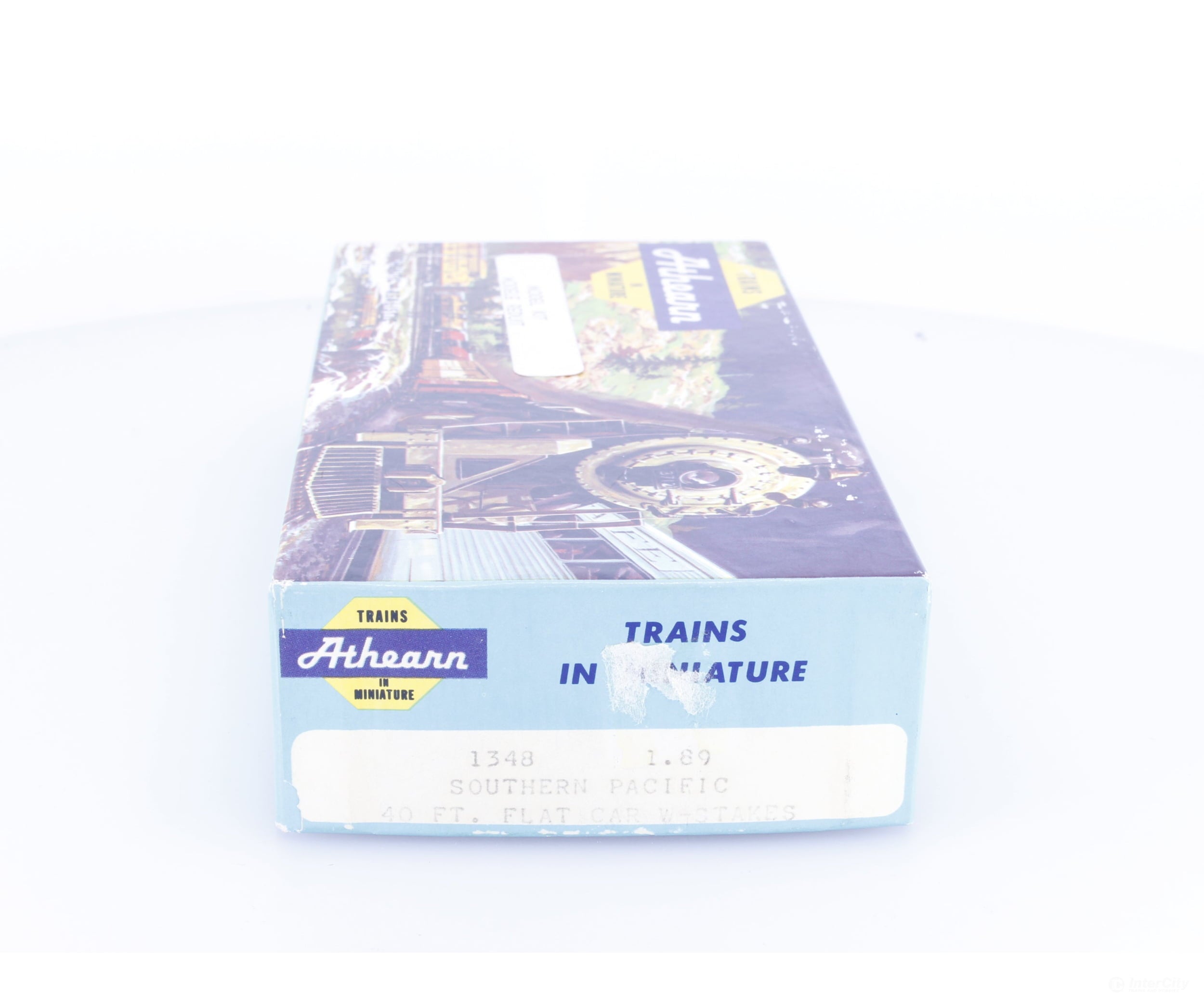 Athearn 1348 HO 40’ Flat Car with Stakes Southern Pacific (SP) 540026 - Freight Cars