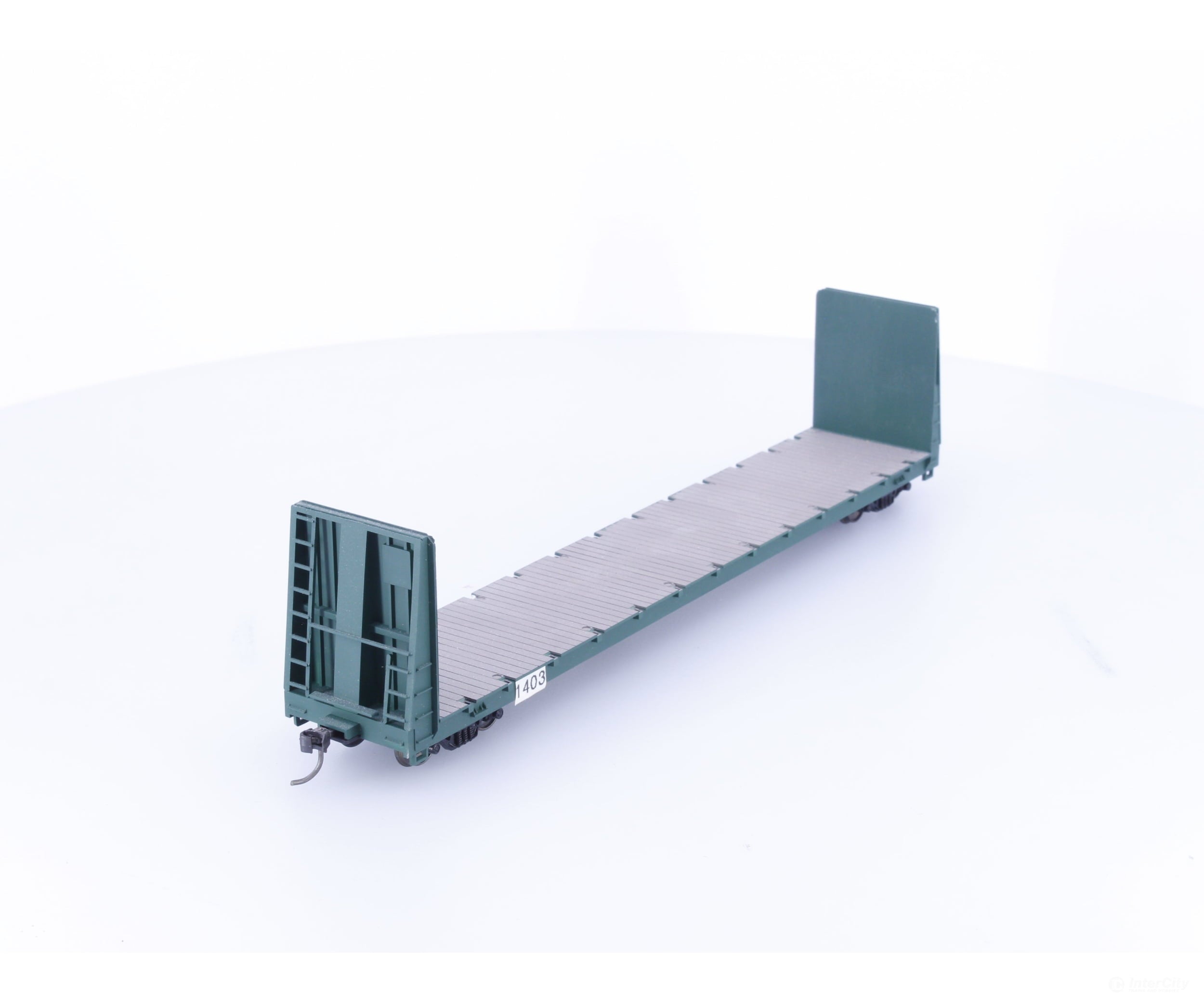 Athearn 1403 HO 60’ Bulkhead Flat Car Undecorated 1403 - Freight Cars