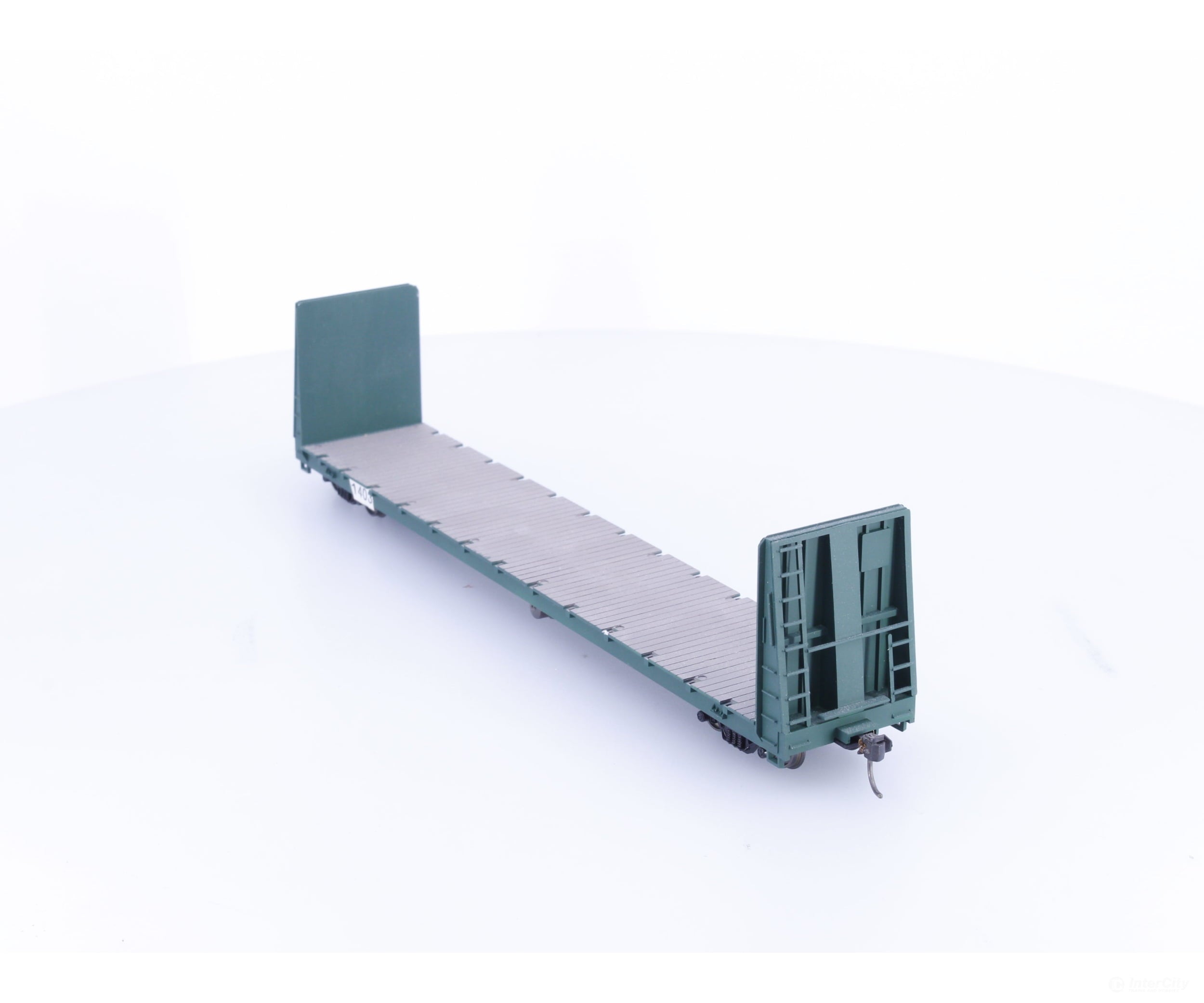 Athearn 1403 HO 60’ Bulkhead Flat Car Undecorated 1403 - Freight Cars