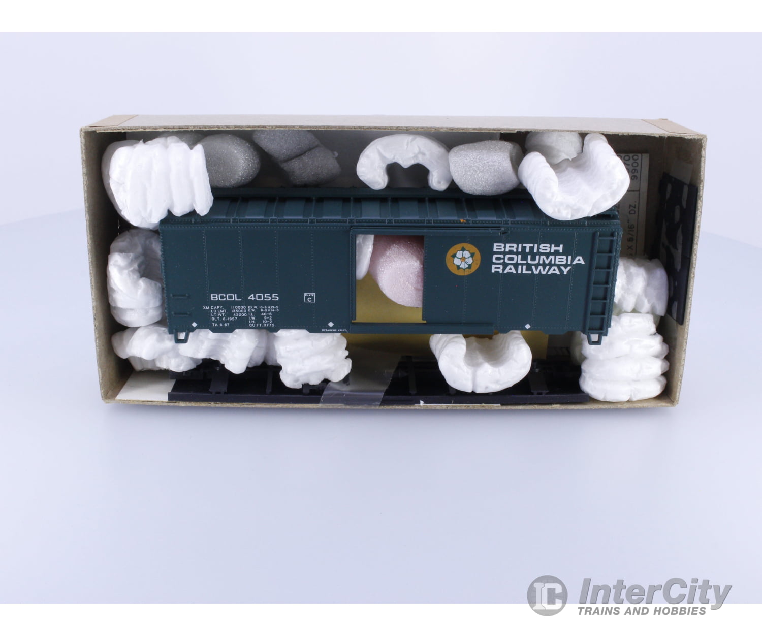 Athearn 1456 HO 40’ Box Car Kit BC Rail (BCOL) 4055 Freight Cars