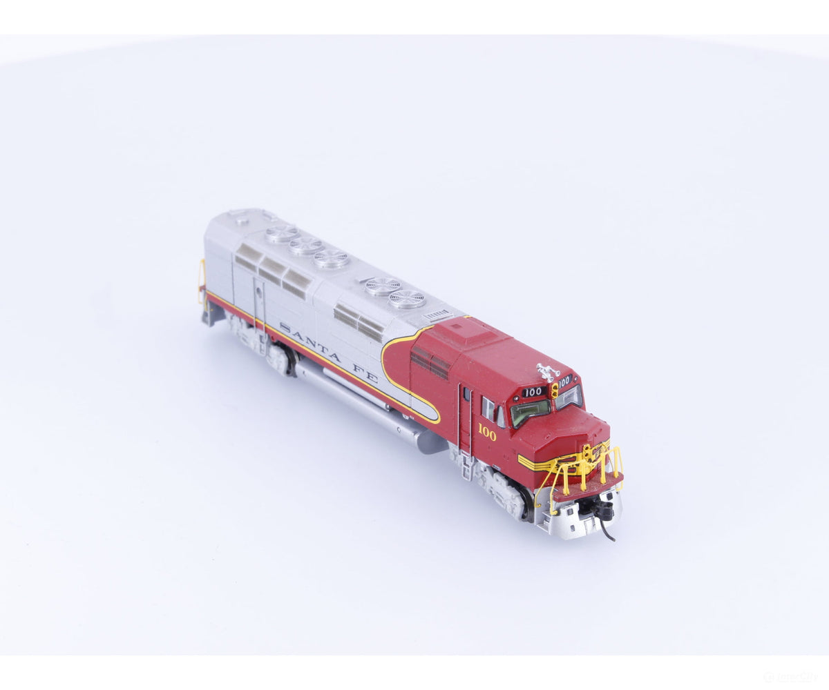 Athearn 16809 N EMD FP45 Diesel Locomotive Santa Fe (SF) 100 Analog DC - Locomotives