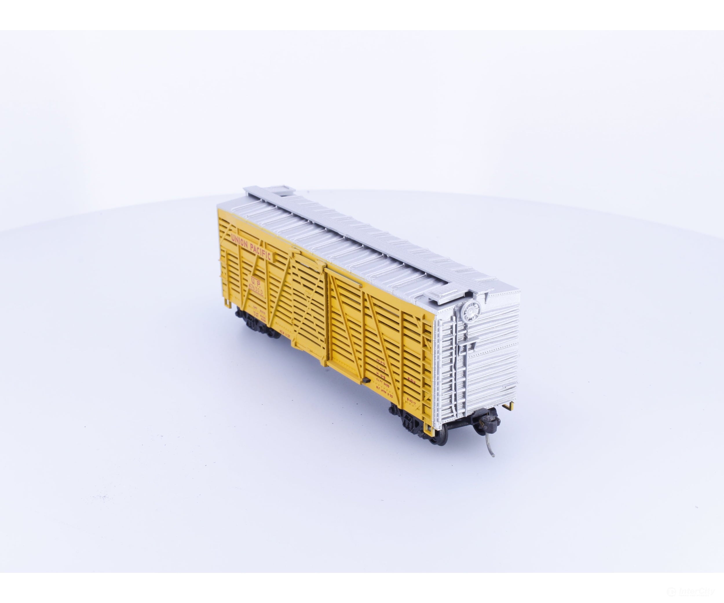 Athearn 1779 HO 40’ Stock Car Union Pacific (UP) 47630D - Freight Cars