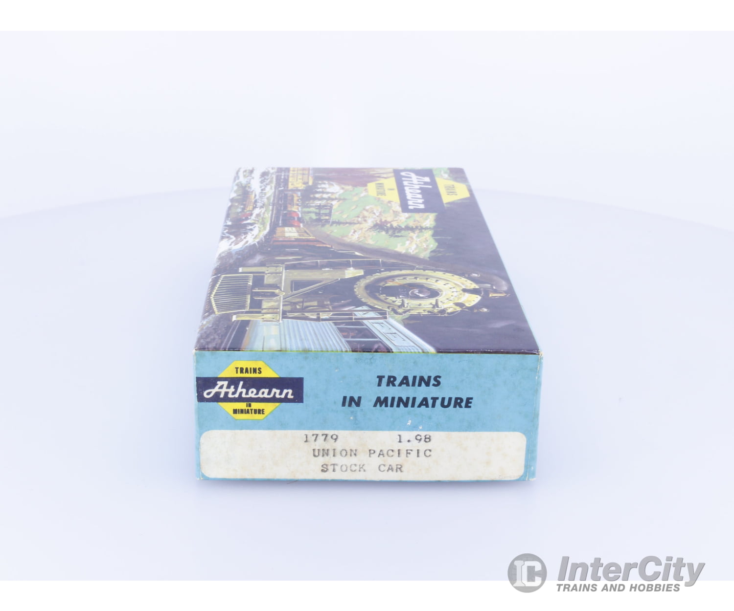 Athearn 1779 HO 50’ Single Door Reefer Canadian Pacific (CP) 286040 Freight Cars