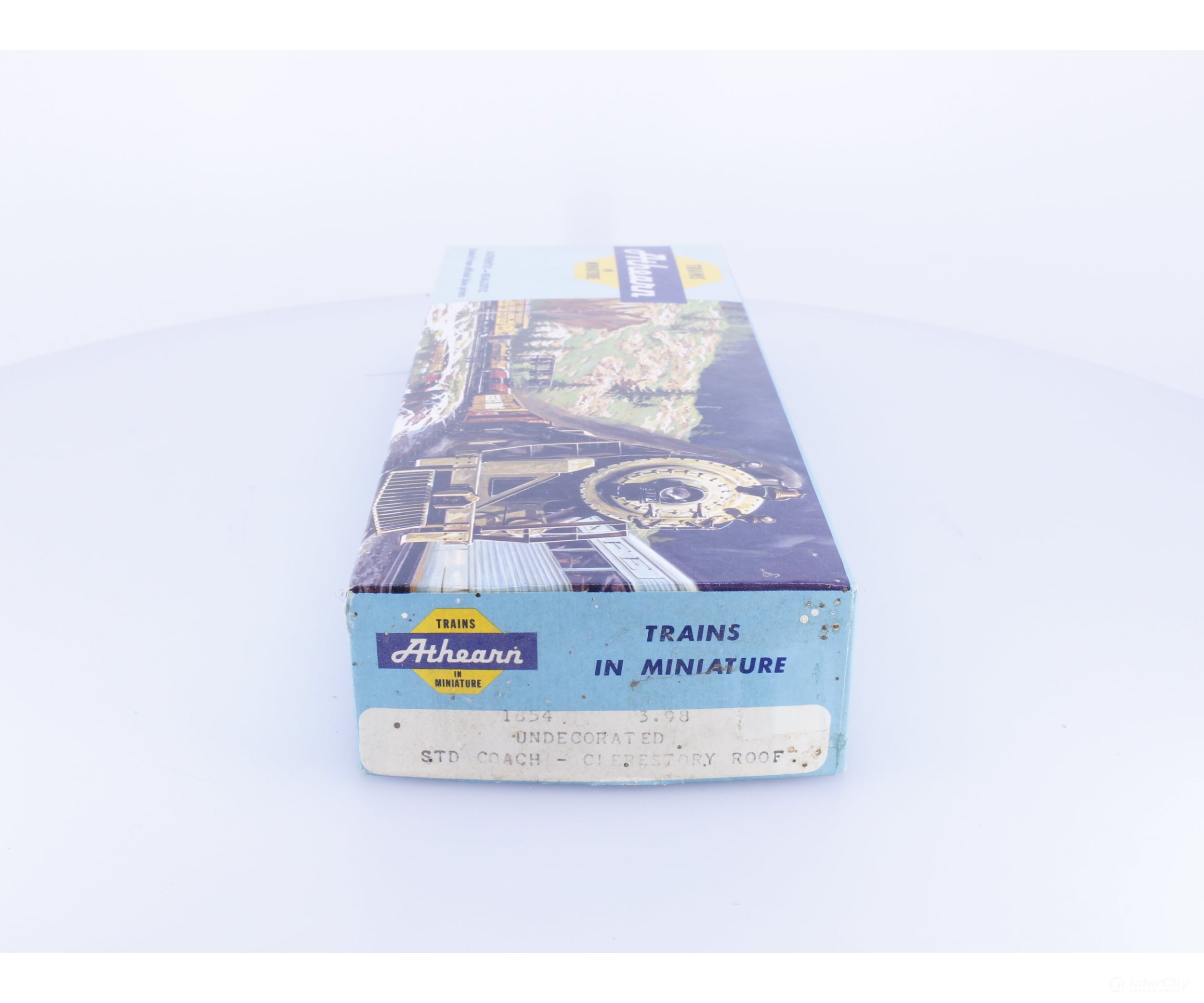 Athearn 1854 HO Standard Heavyweight Passenger Coach with Clerestory Roof Kit Undecorated - Passenger Cars