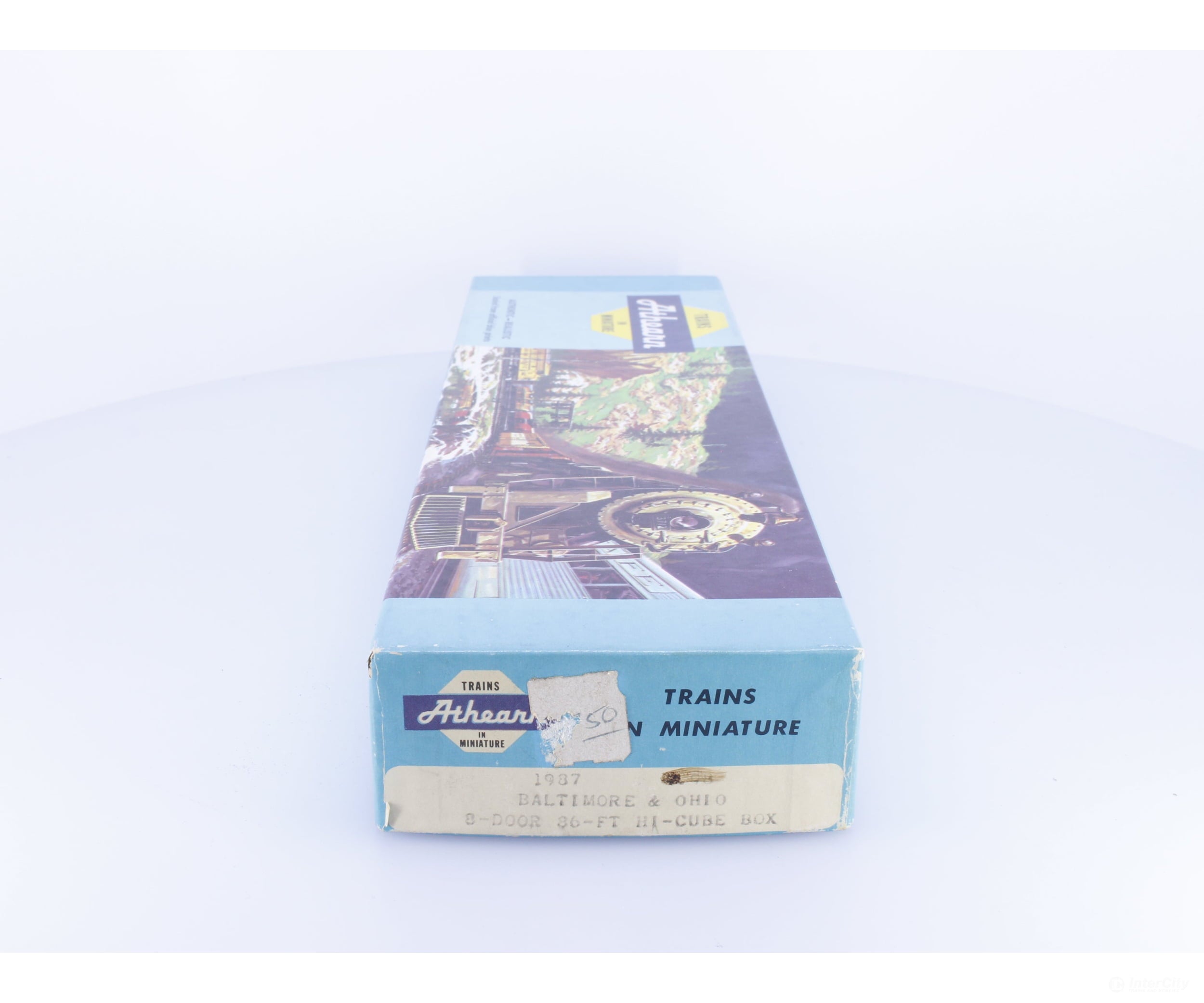Athearn 1987 HO 86’ 8 Door Hi-Cube Boxcar Baltimore and Ohio (BO) 493025 - Freight Cars