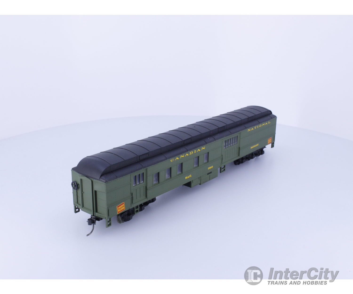 Athearn 2010 HO Mail/Baggage Car Canadian National (CN) 7383 Passenger Cars