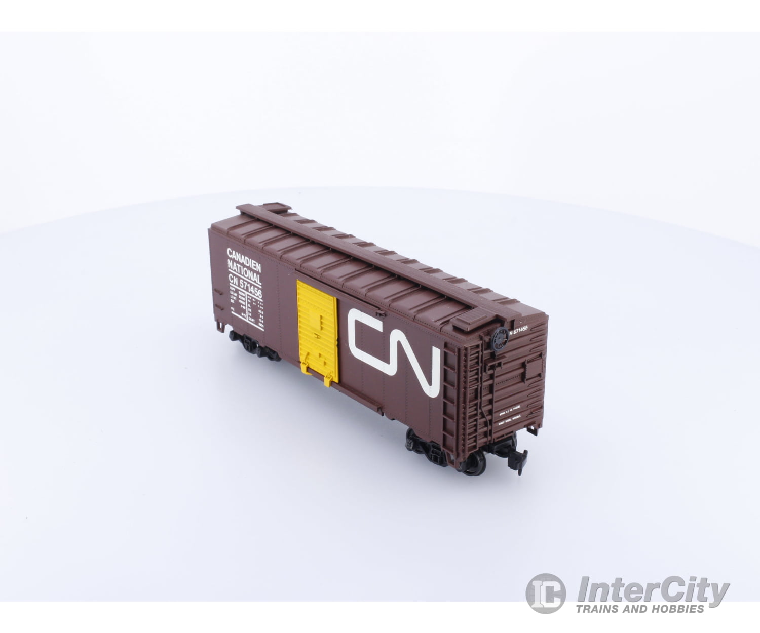 Athearn 206 HO CN 40ft Boxcar with Yellow door Canadian National (CN) 571456 Freight Cars