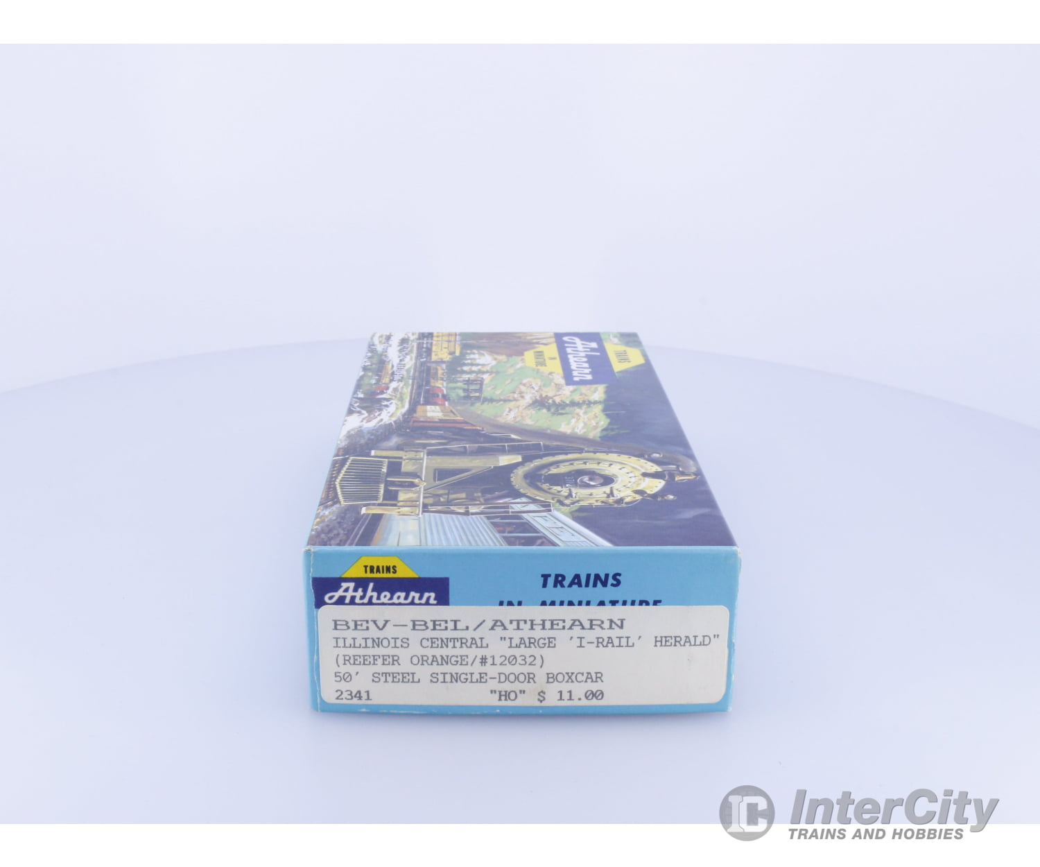Athearn 2341 HO 50’ Steel Single Door Boxcar Kit Illinois Central (IC) 12032 Freight Cars