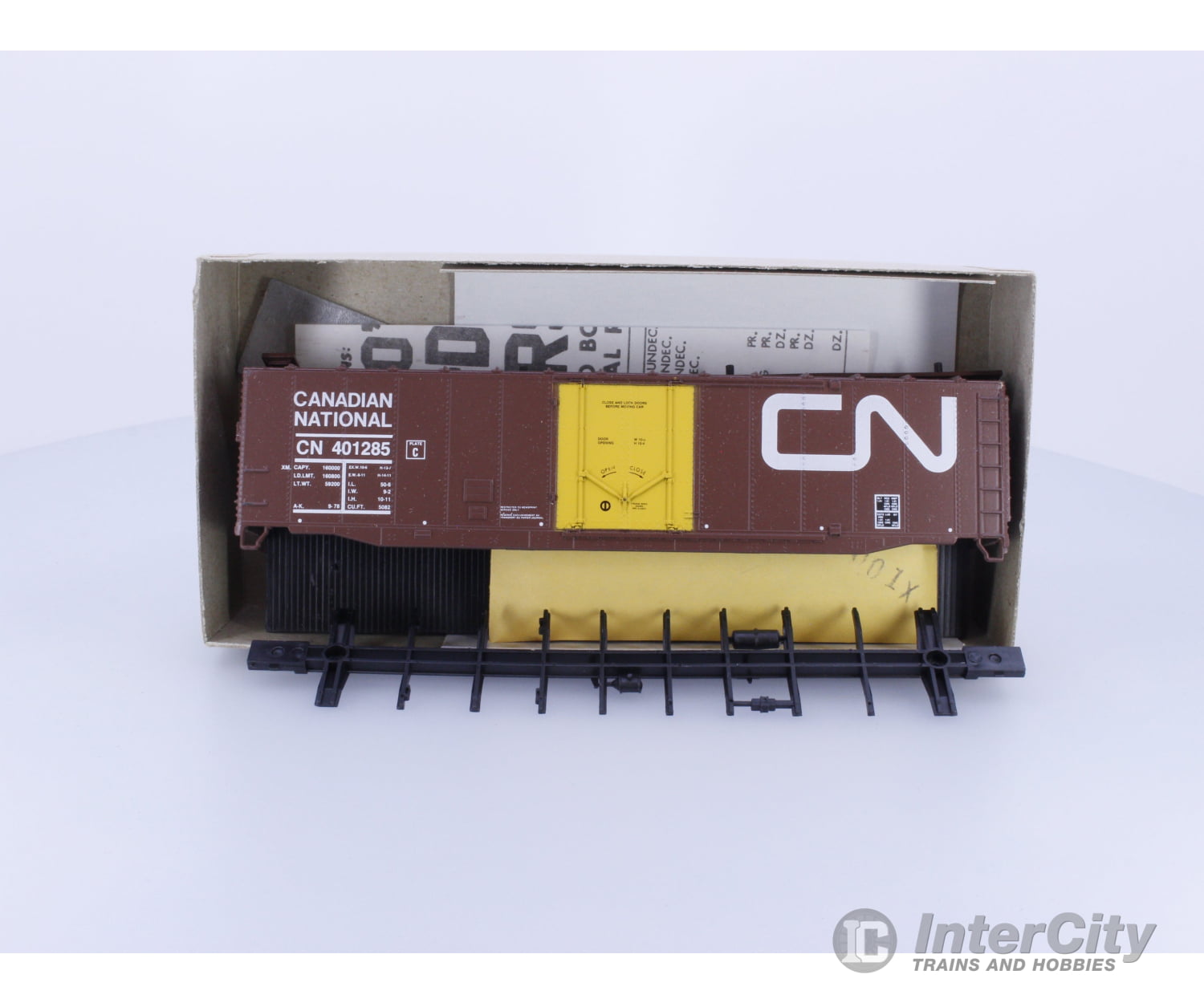 Athearn 253-1 HO Boxcar Single Door Kit Canadian National (CN) 401285 Freight Cars