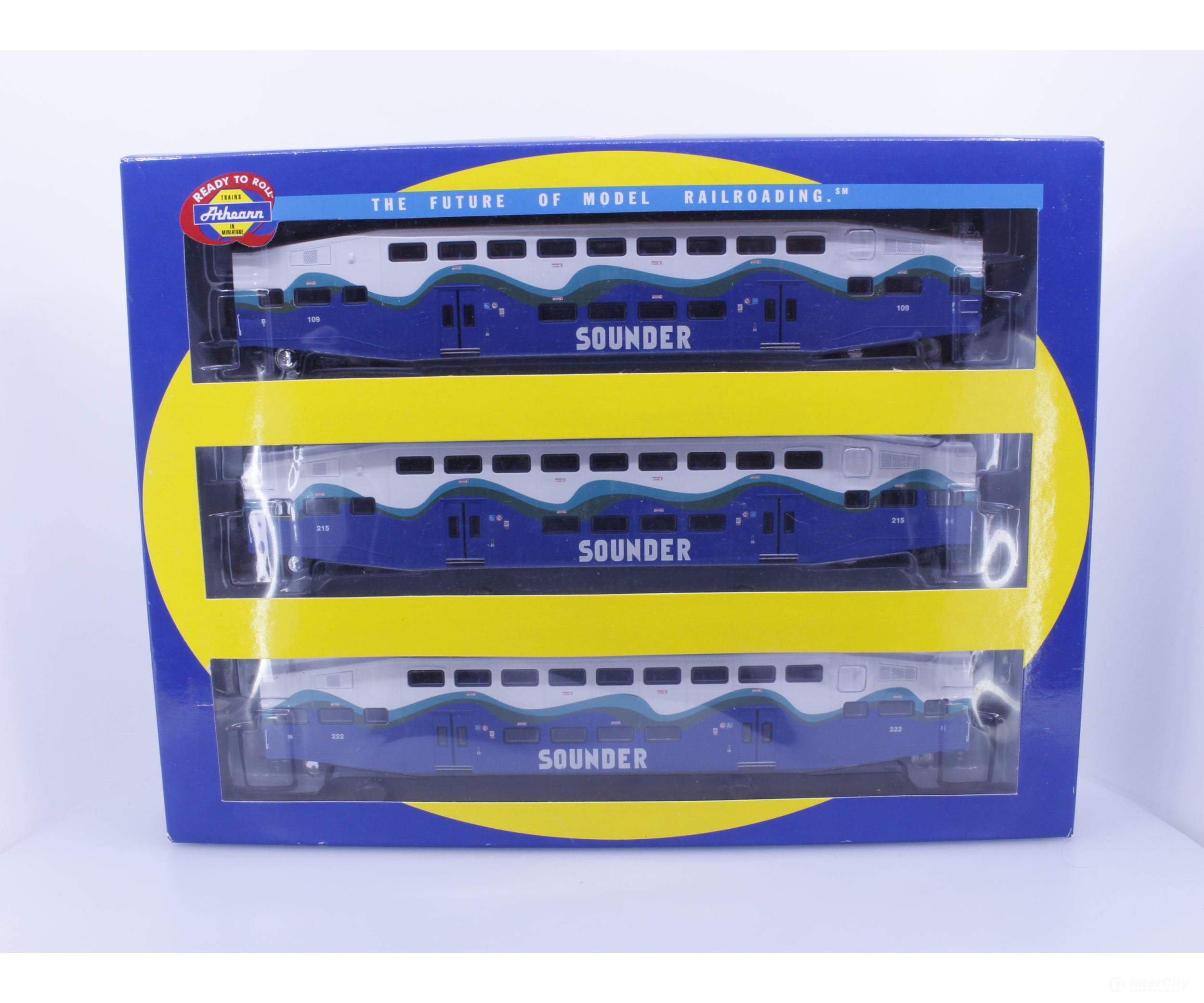 Athearn 2583 HO Sounder 3 Piece Set with Control Car and 2 Coaches 109/215/222 Passenger Cars