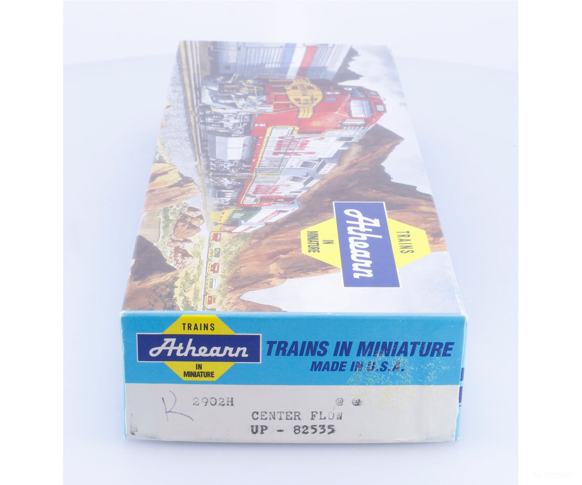 Athearn 2902H HO 4 Bay Cylindrical Covered Hopper Kit Union Pacific (UP) 82535 - Freight Cars