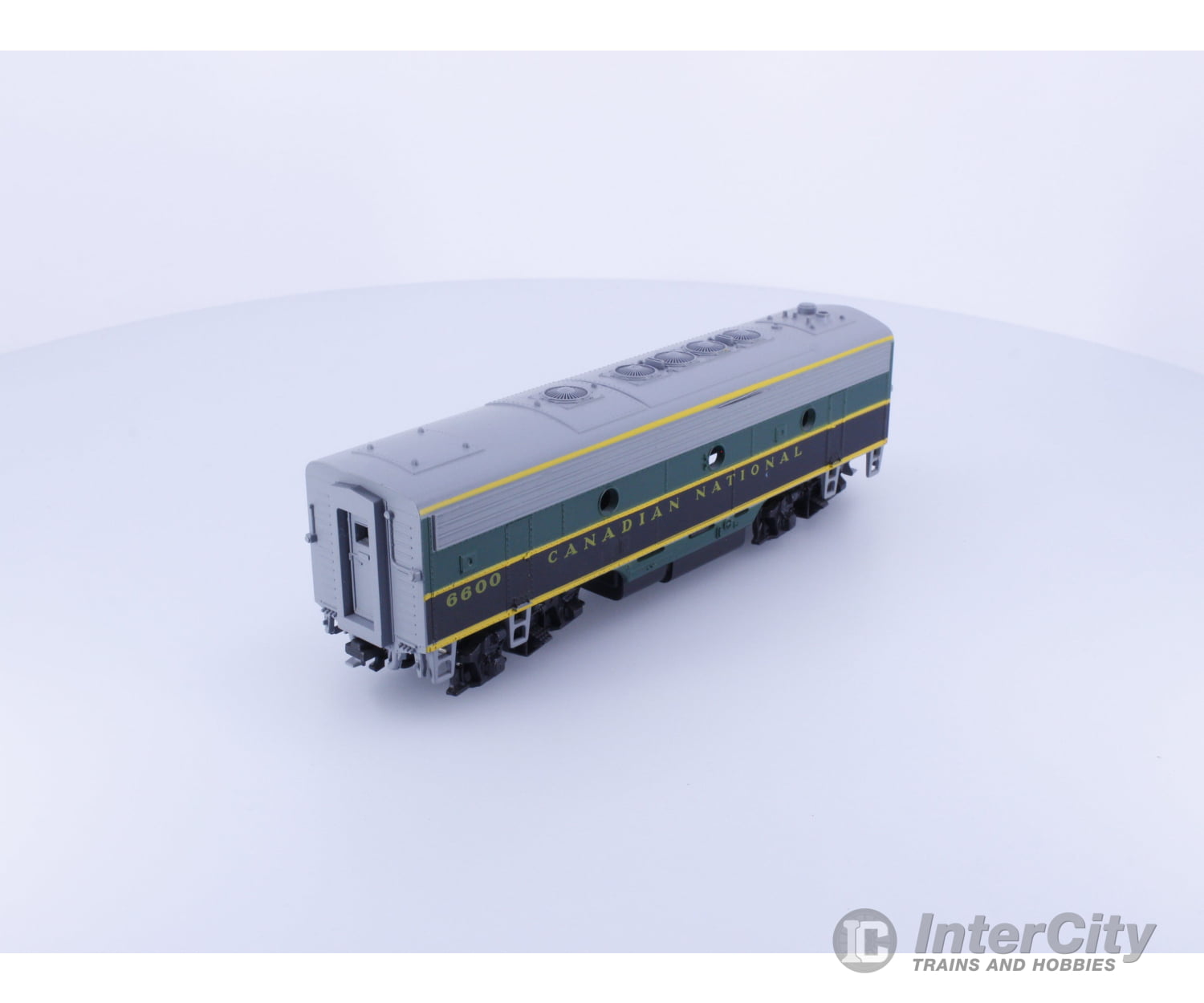 Athearn 3026 HO F7B Dummy Canadian National (CN) 6600 Locomotives