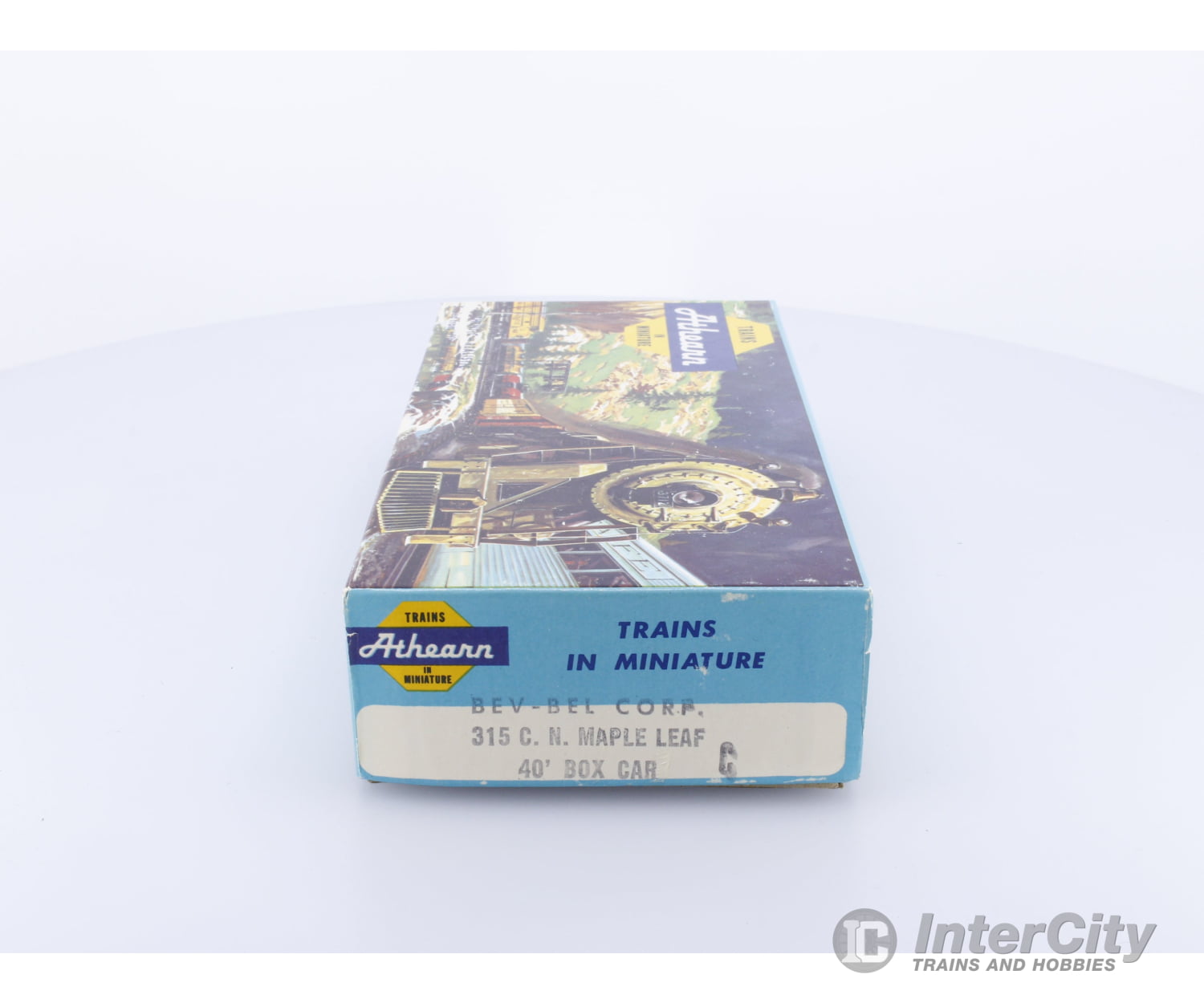 Athearn 315 HO 40’ Box Car Kit Maple Leaf Canadian National (CN) 315 Freight Cars