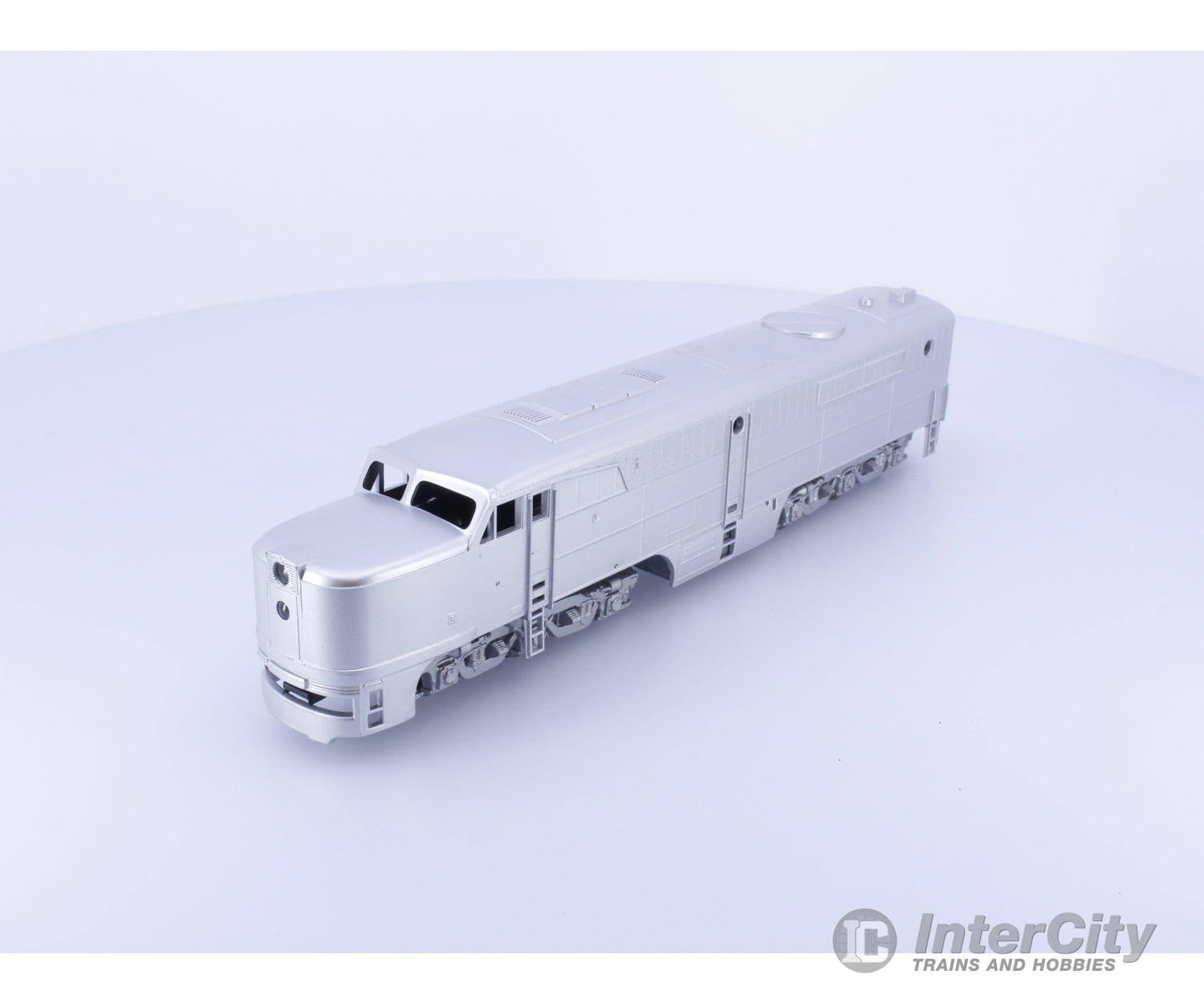 Athearn 3306 HO SP Daylight PA-1 Powered Southern Pacific (SP) Analog DC Locomotives