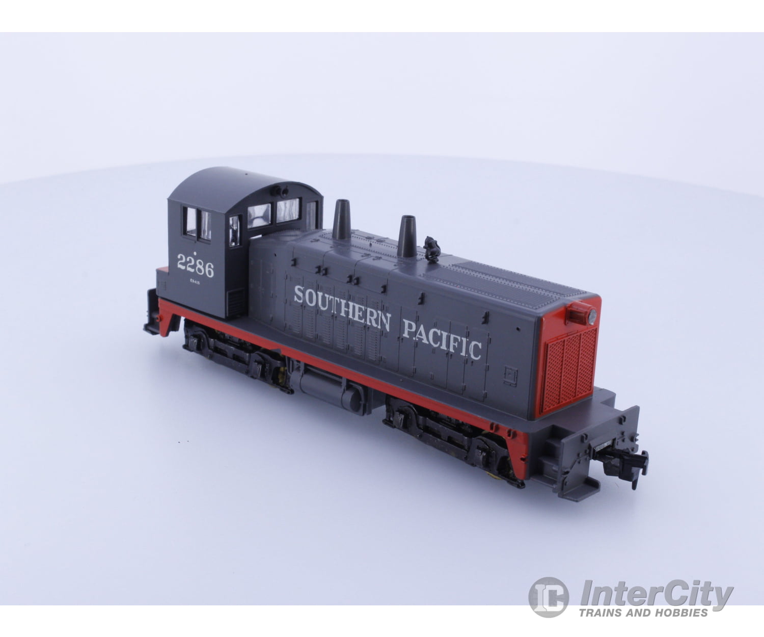 Athearn 4006 HO SW-1500 RTR Cow Southern Pacific (SP) 2286 Analog DC Locomotives