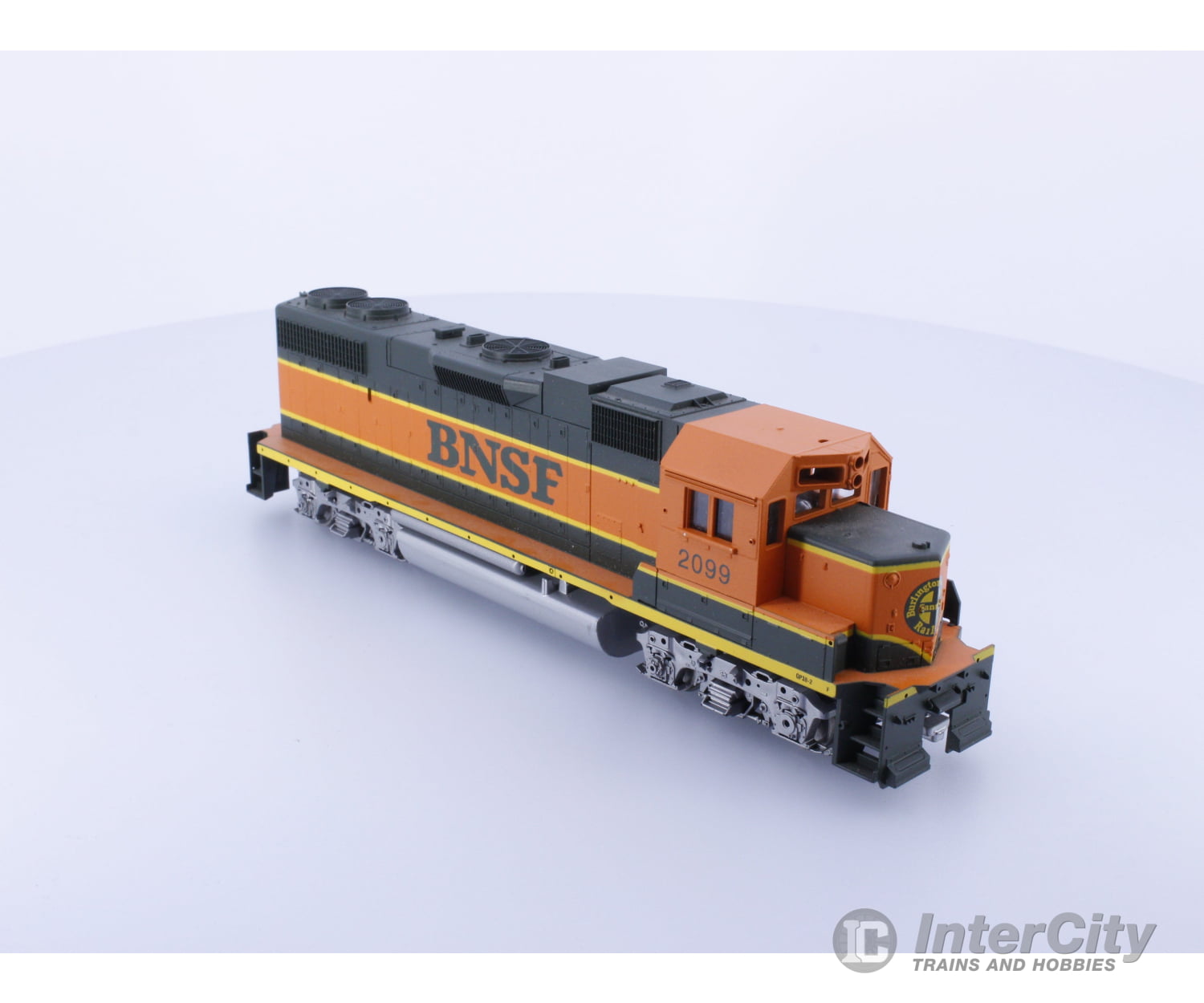 Athearn 4619 HO GP38-2 Burlington Northern Santa Fe (BNSF) 2099 Analog DC (B) Locomotives