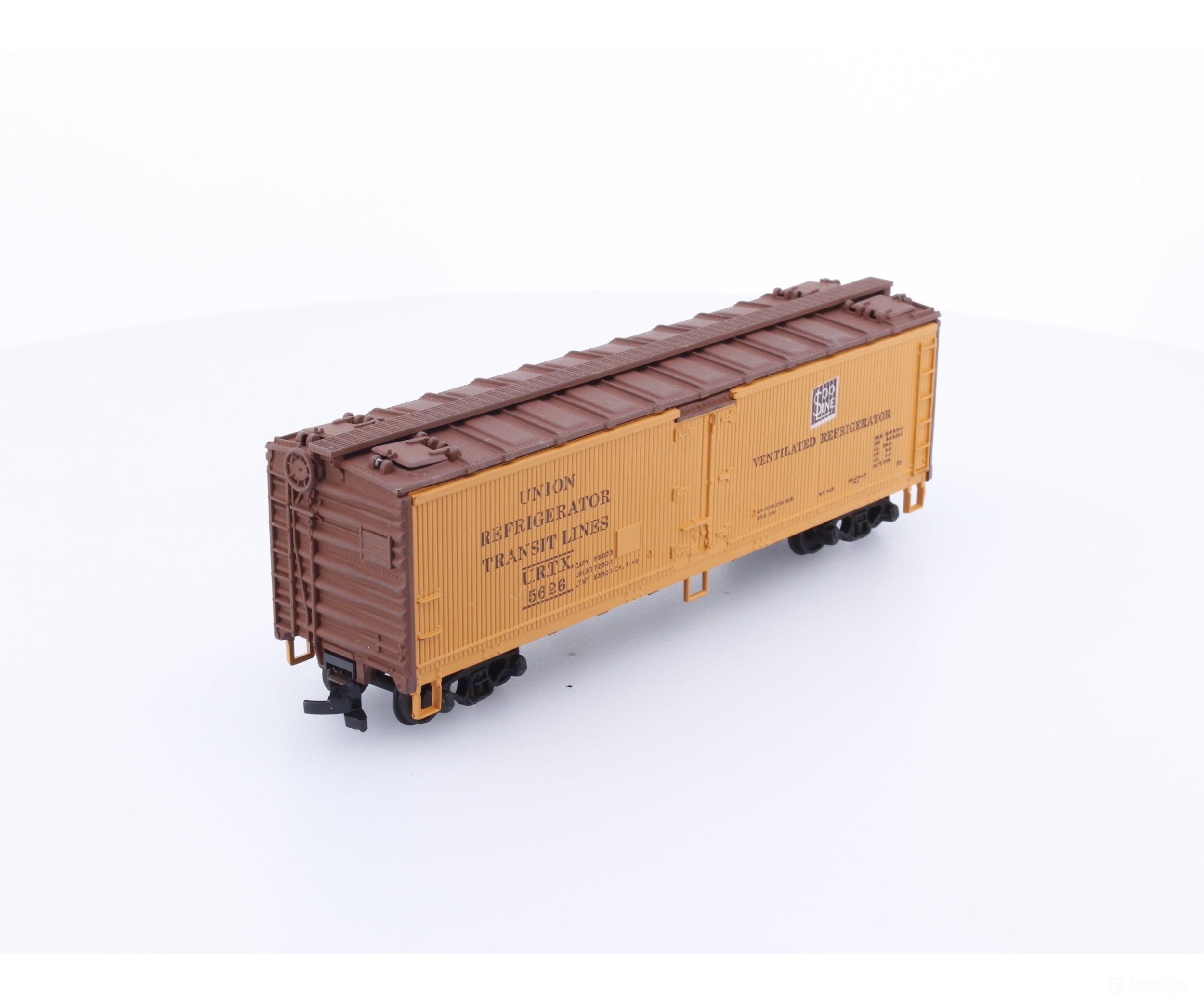 Athearn 5213 HO 40’ Wood Reefer Union Refrigerator Transit Lines (URTX) Soo Line (SOO) 5626 Freight Cars