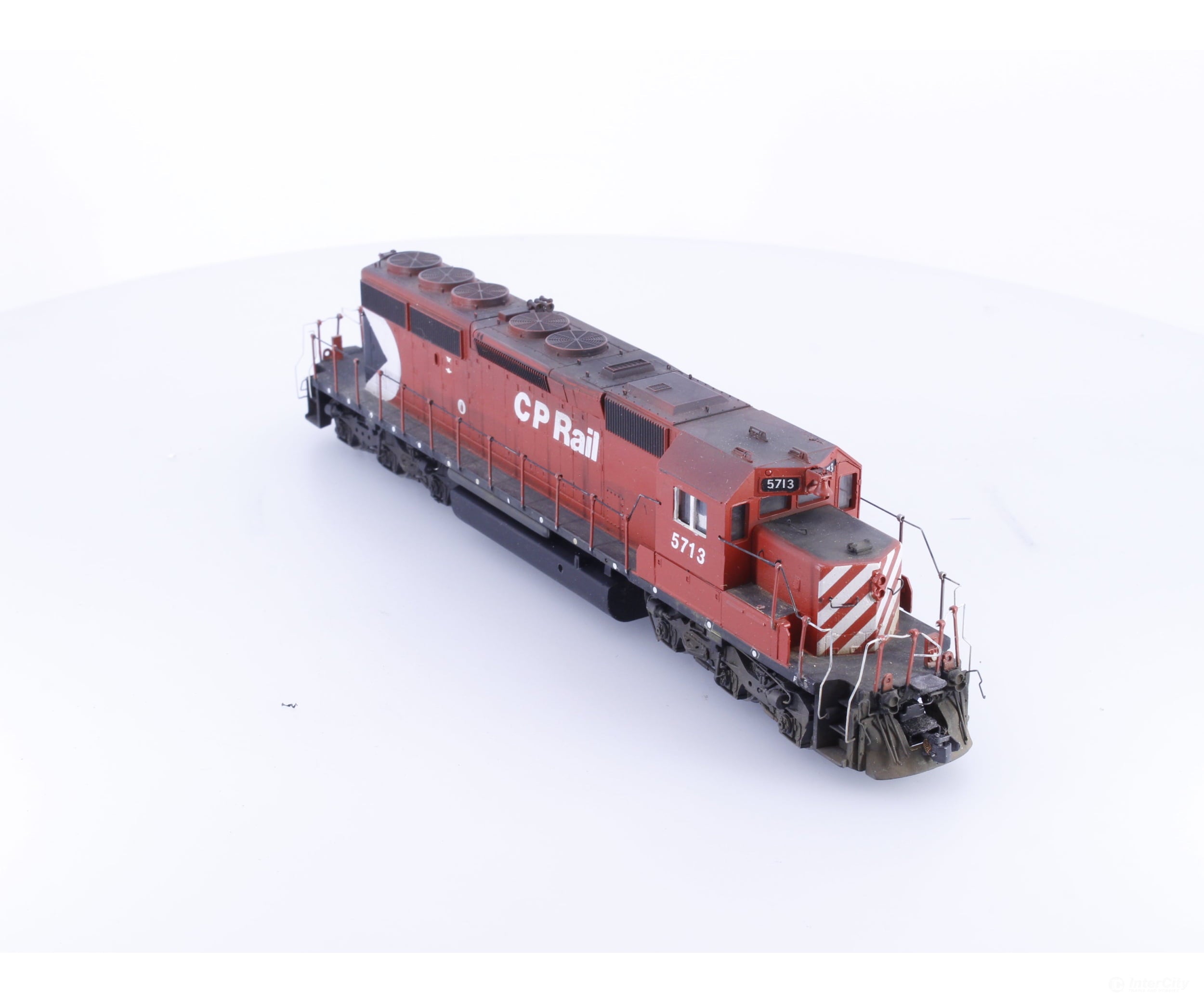 Athearn 5713 HO SD40-2 Dummy Diesel Locomotive Canadian Pacific (CP) 5713 - Locomotives