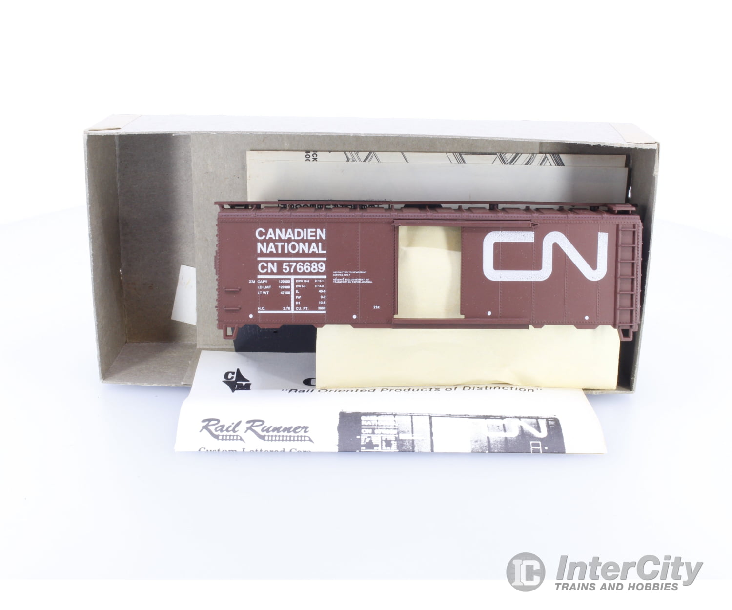 Athearn 576689 HO 40’ Box Car Kit Canadian National (CN) 576689 Freight Cars