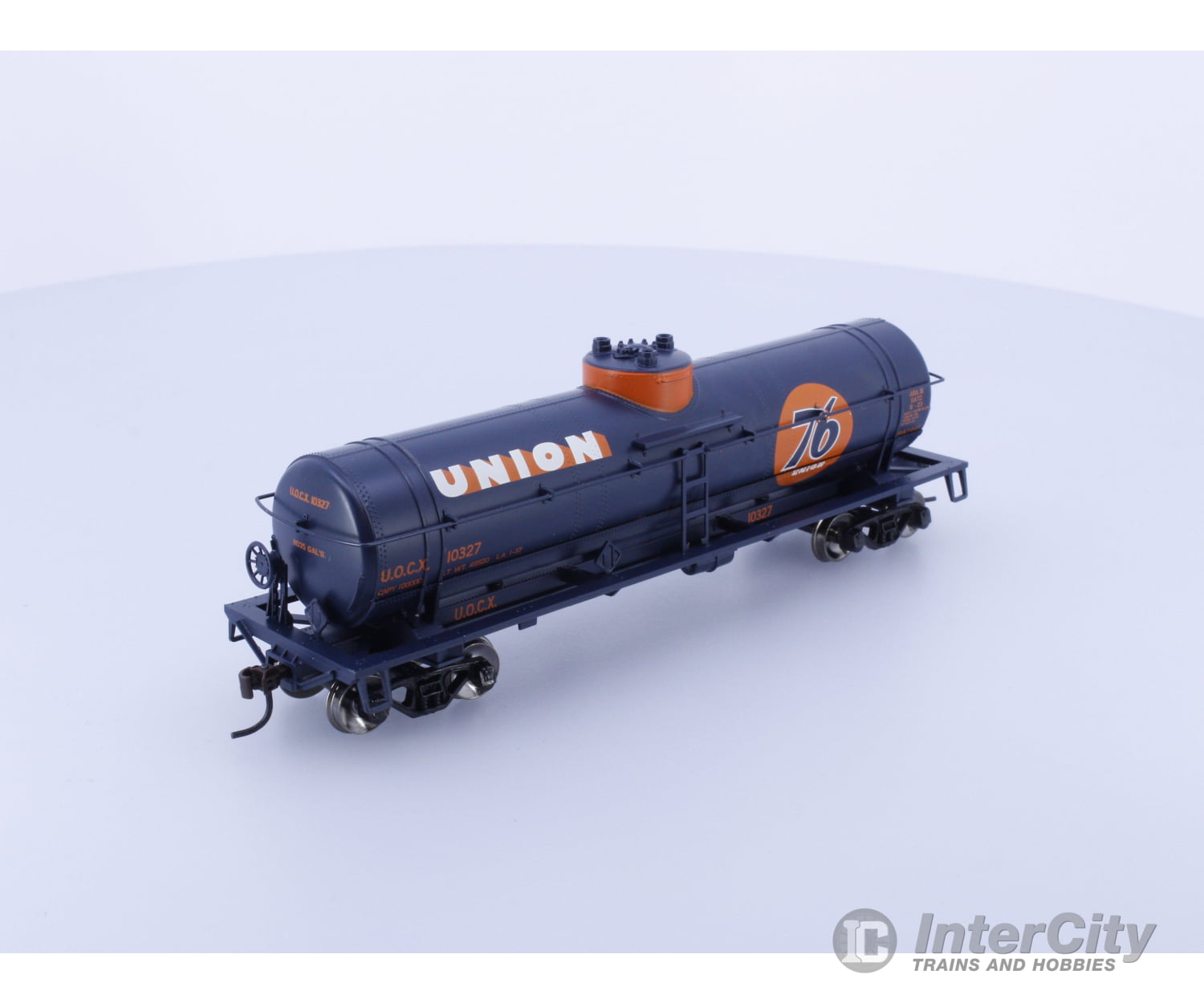 Athearn 7305 HO Single Dome Tank Car Union Tank Car (UTLX) 10327 Freight Cars