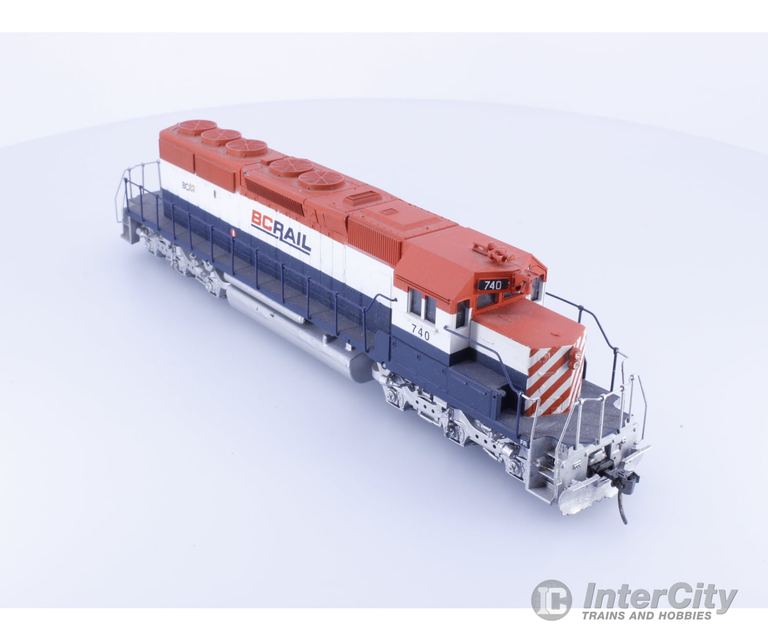 Athearn 740 HO SD40-2 Diesel Locomotive Custom Painted BC Rail (BCOL) 740 Analog DC Locomotives