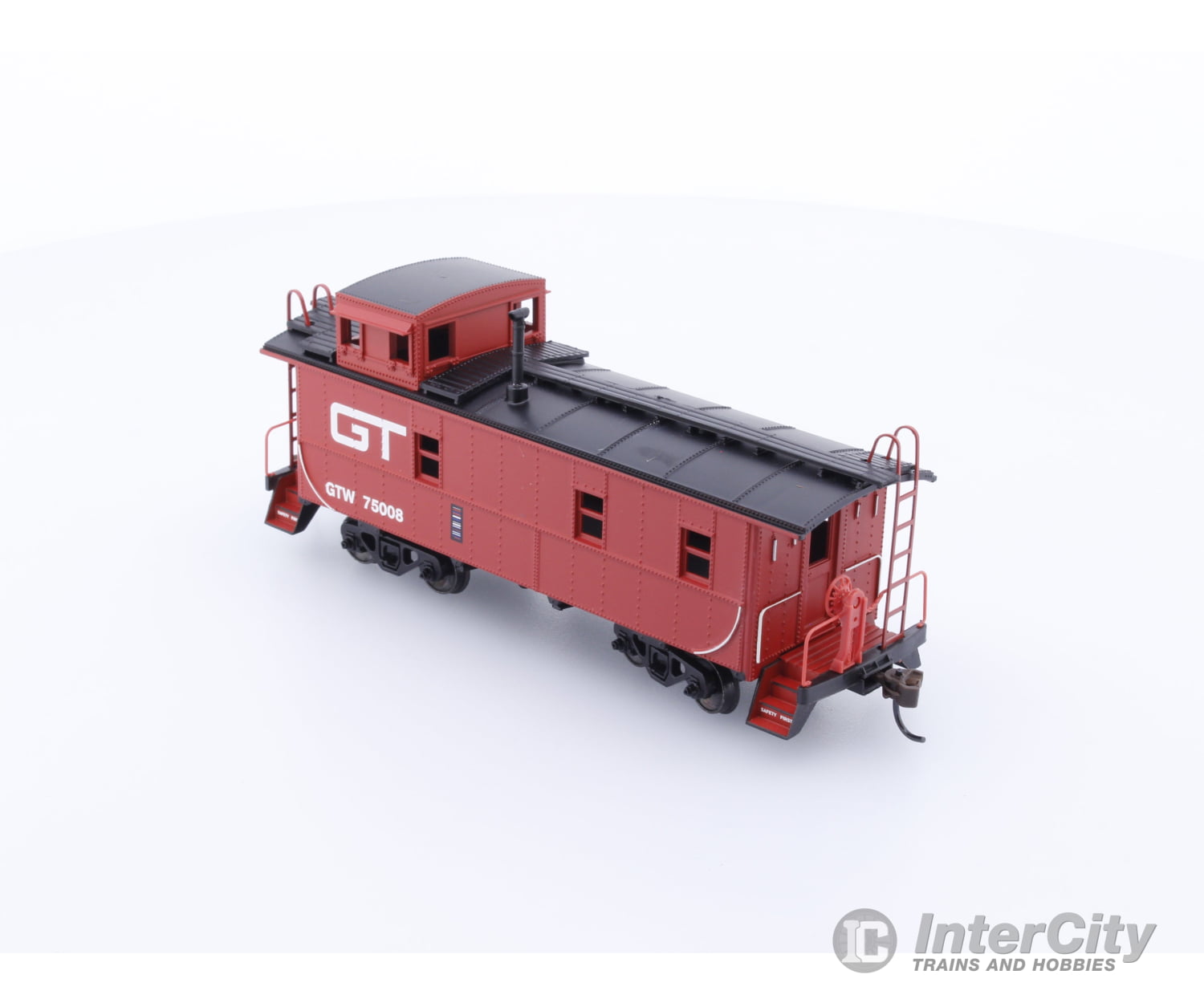 Athearn 7405 HO Cupola Caboose Grand Trunk (GT) 75008 Freight Cars