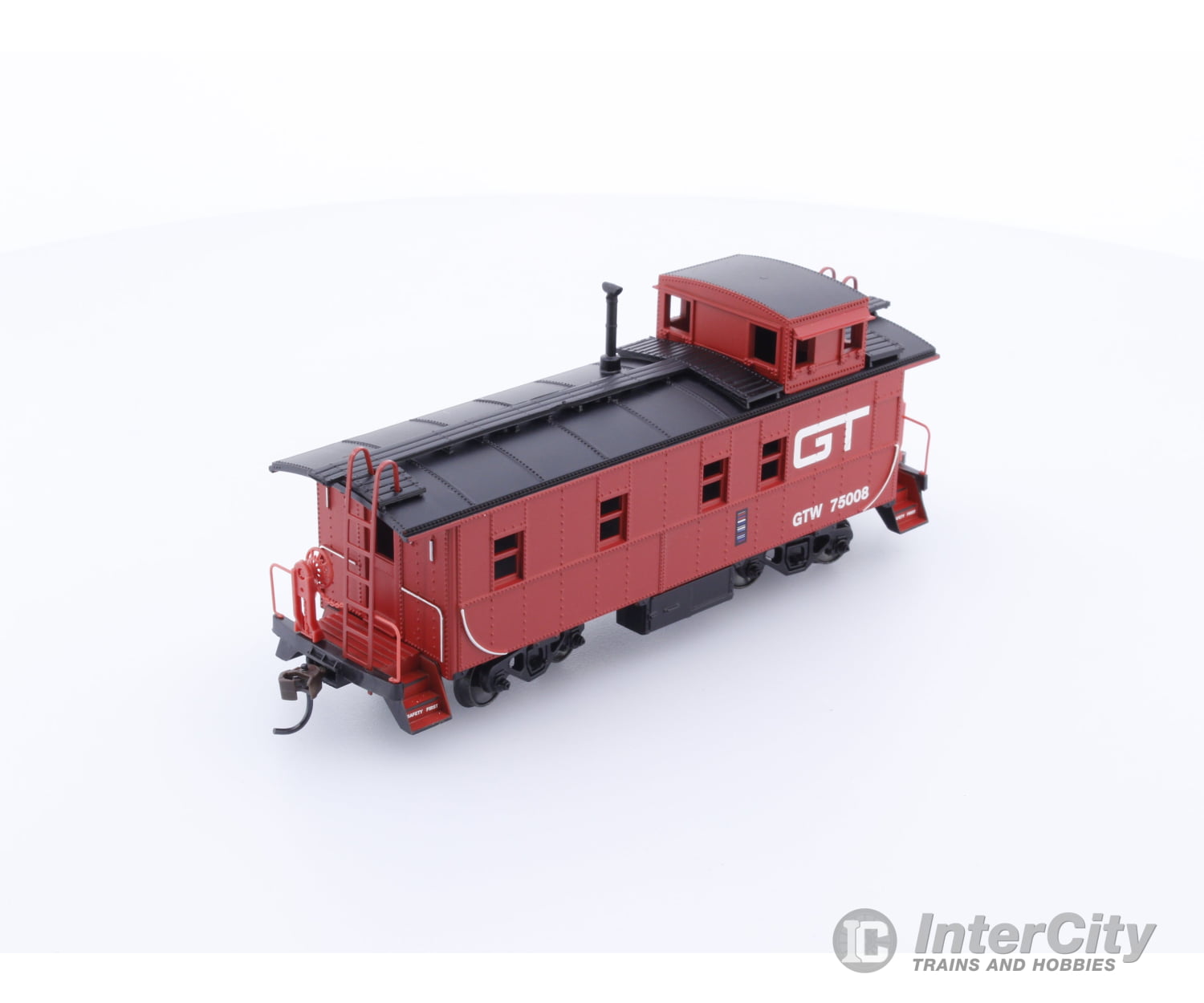Athearn 7405 HO Cupola Caboose Grand Trunk (GT) 75008 Freight Cars