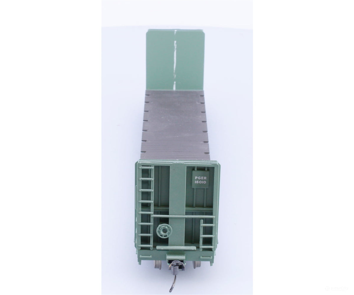 Athearn 88108 HO 60’ Bulkhead Flat Car Pacific Great Eastern (PGE) 16010 - Freight Cars